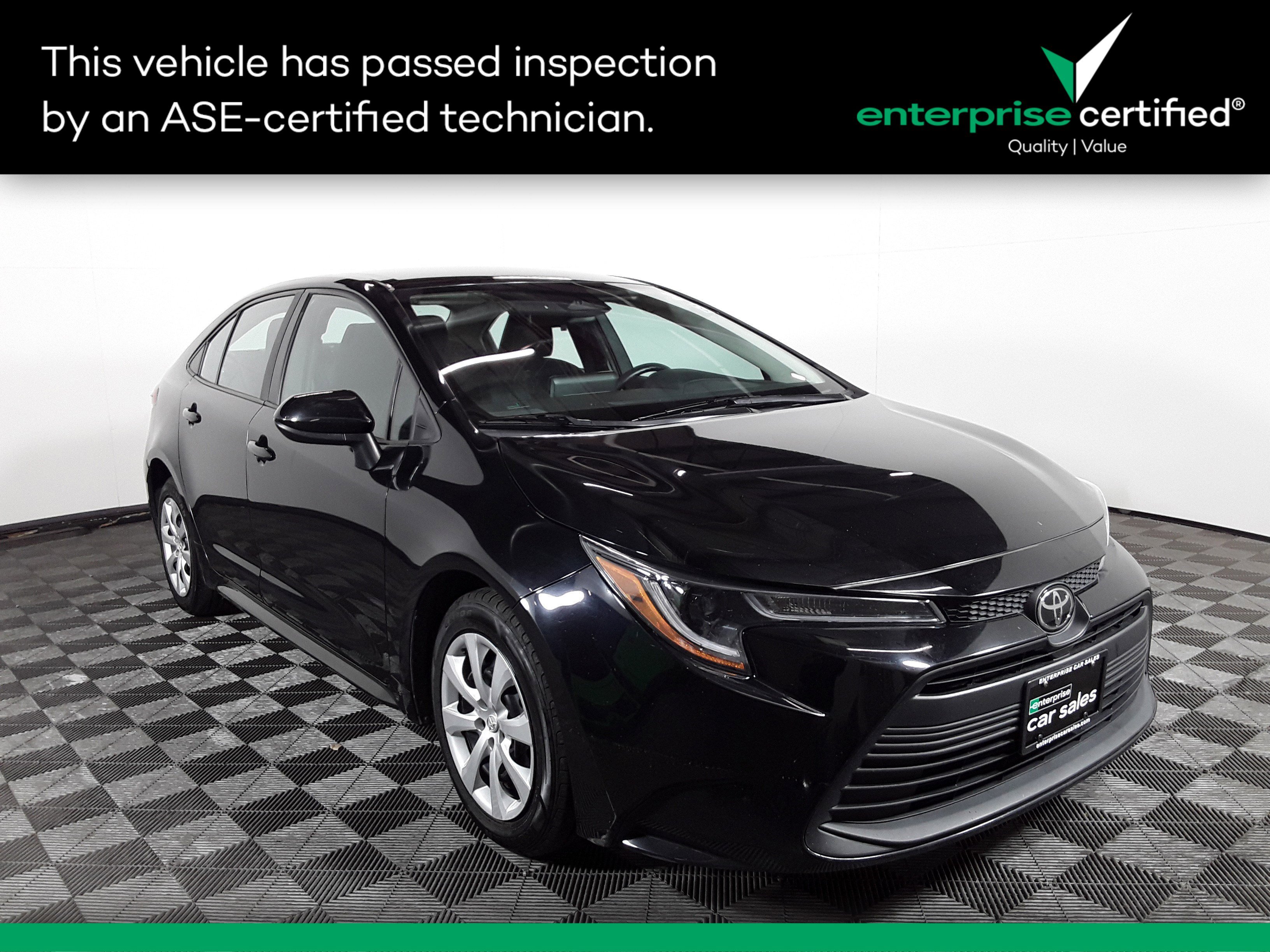 Used 2023 Toyota Corolla LE CVT