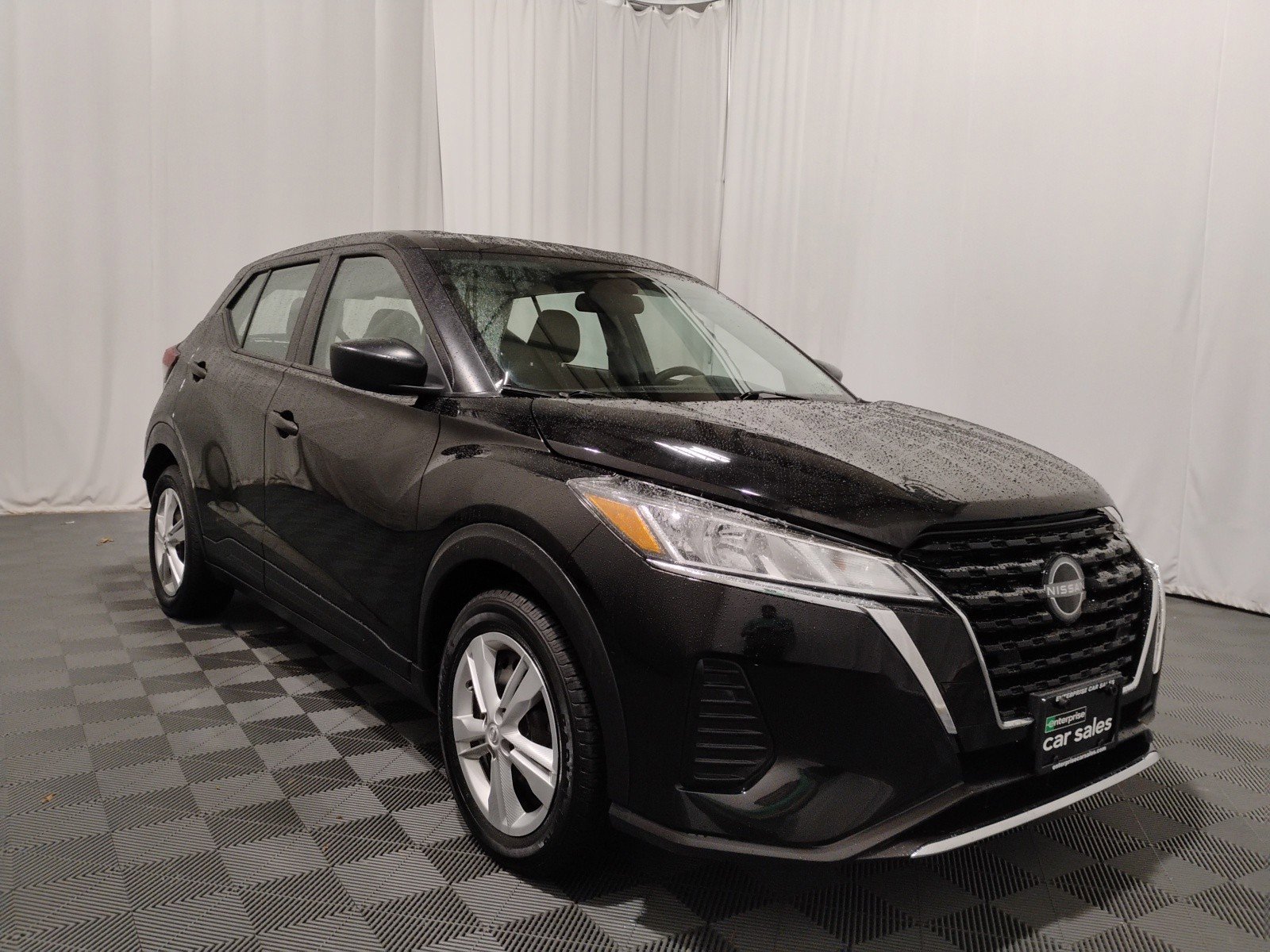 Used 2022 Nissan Kicks S FWD