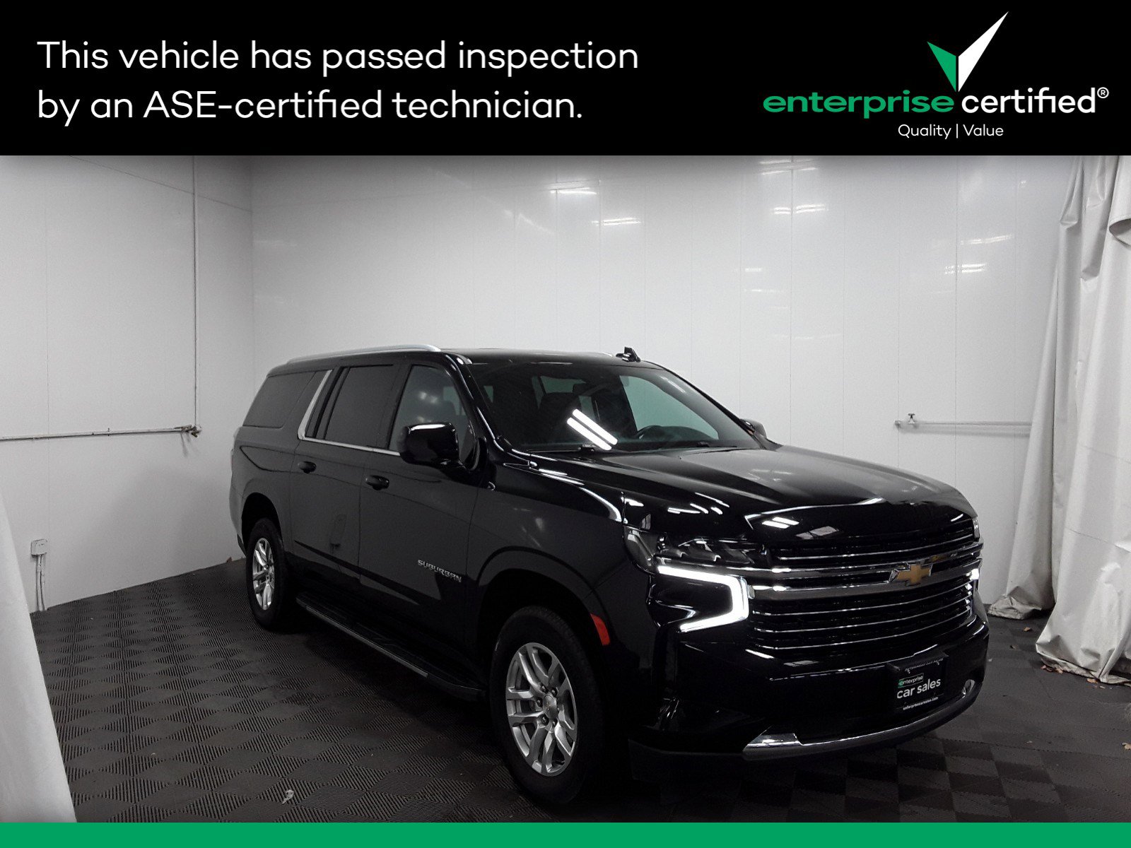 2023 Chevrolet Suburban 4WD 4dr LT