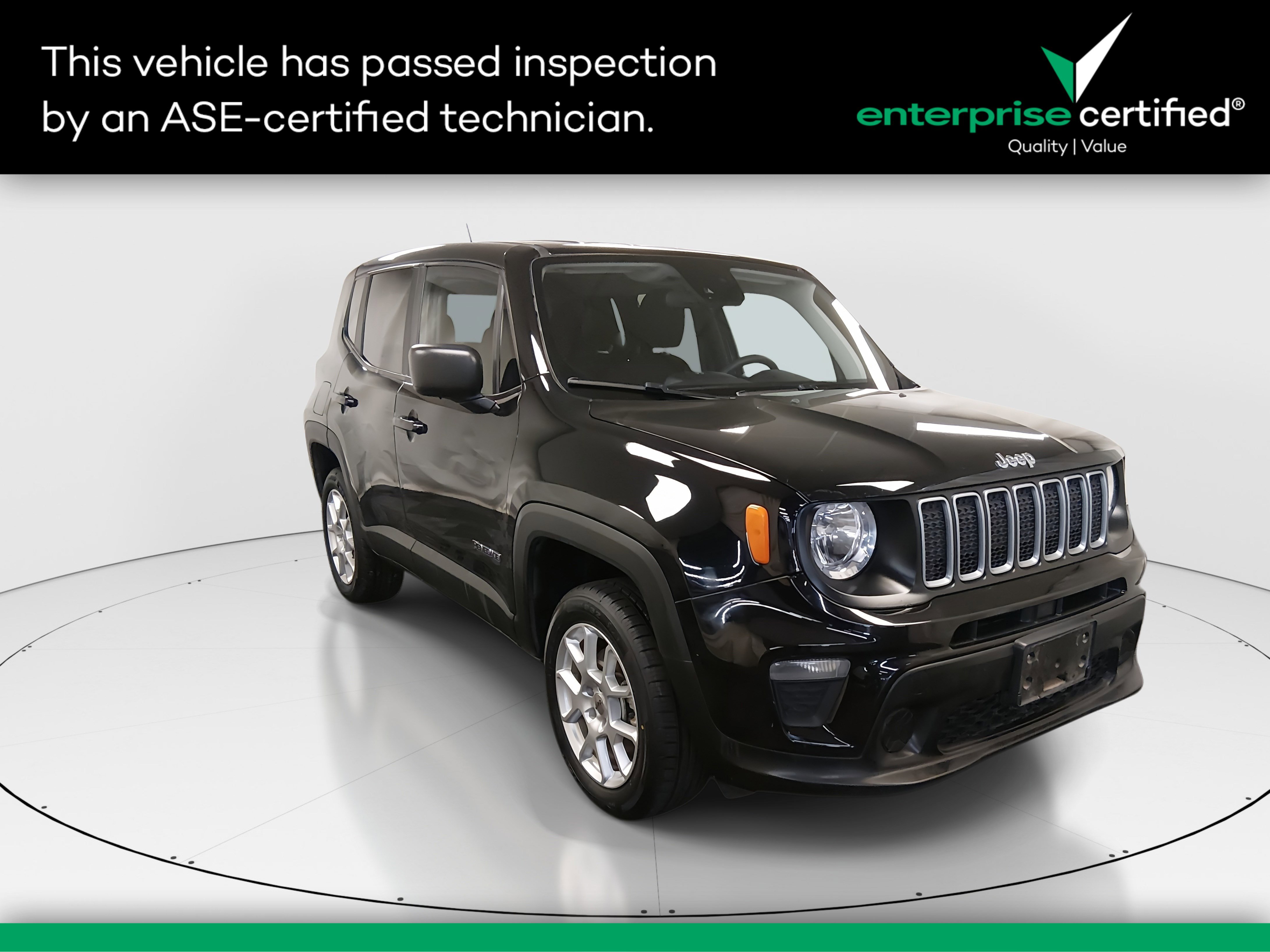 2023 Jeep Renegade Latitude's photo
