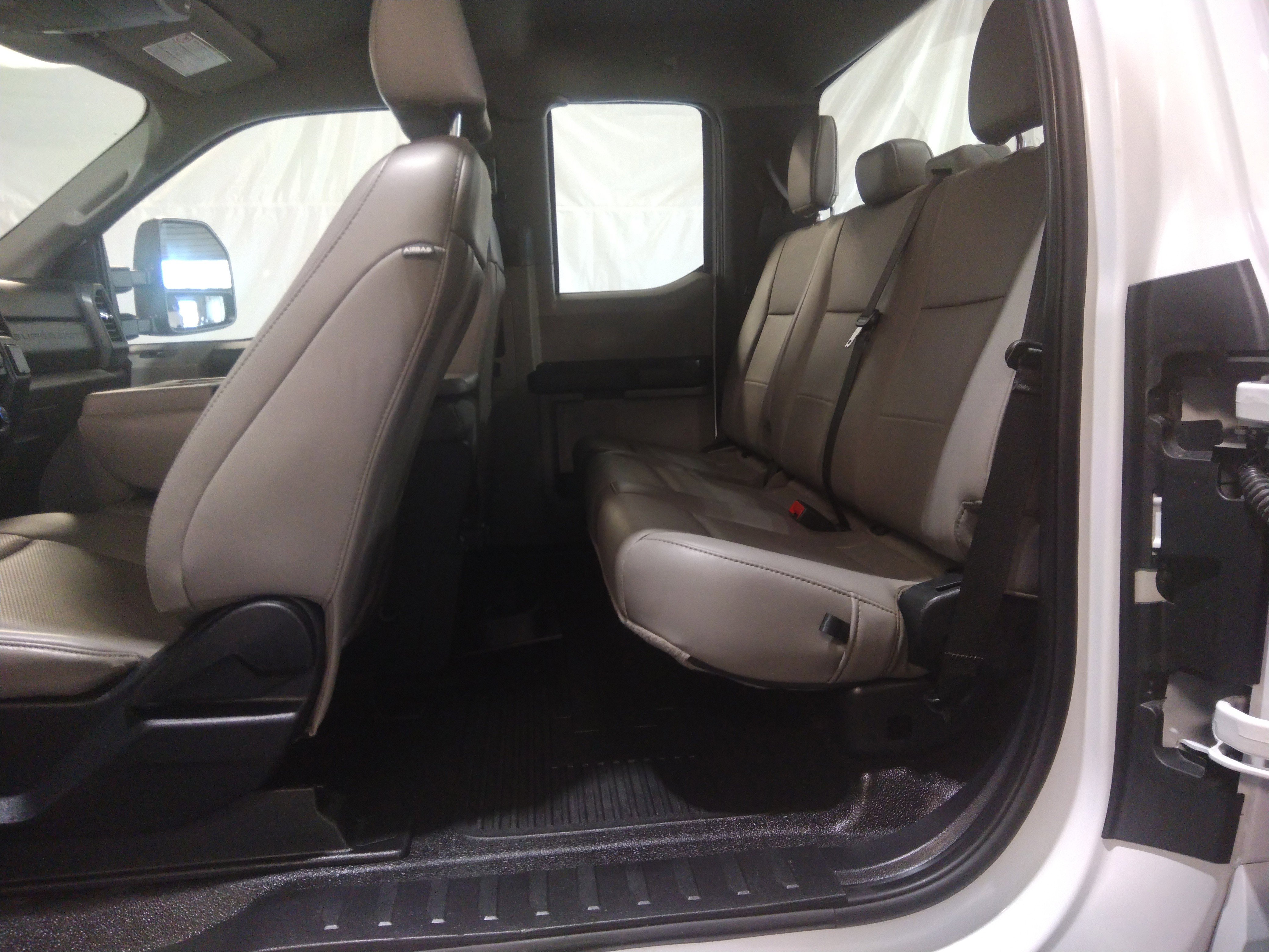 Image of Used 2020 Ford Super Duty F-350 SRW XL 2WD SuperCab 6.75' Box