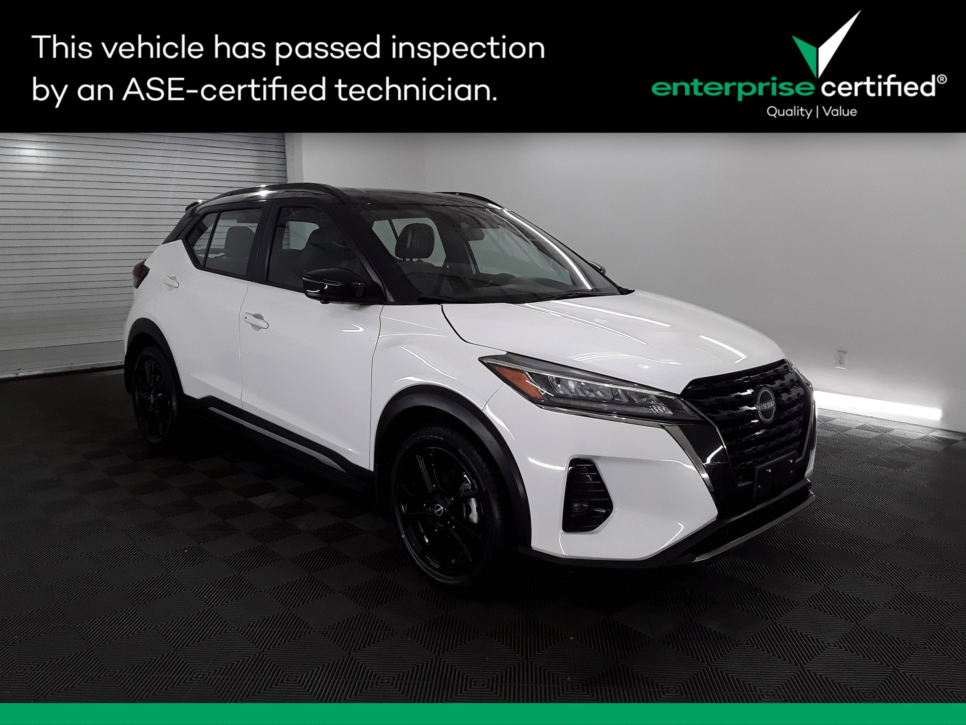 2023 Nissan Kicks SR FWD
