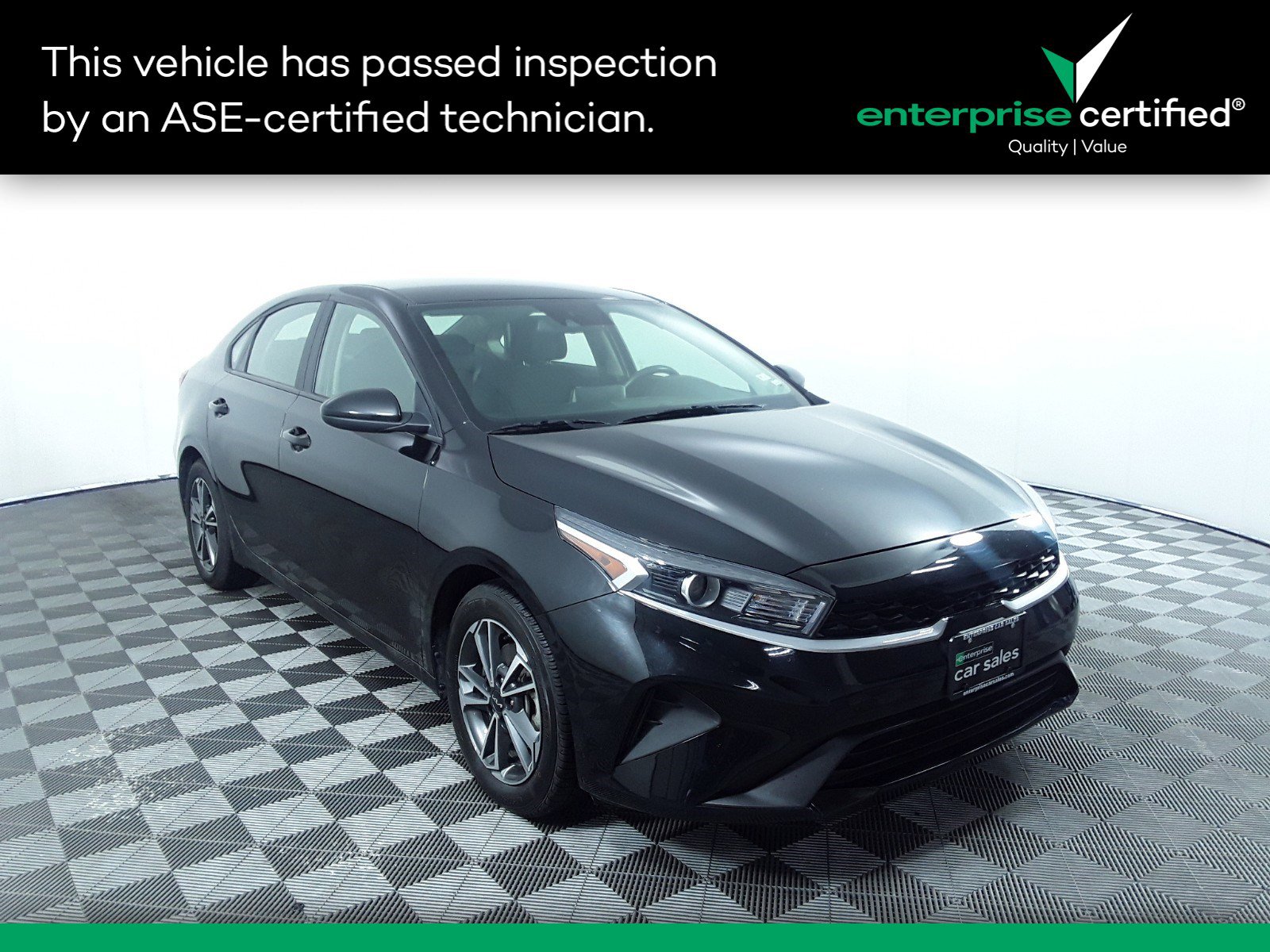 Used 2023 Kia Forte LXS IVT