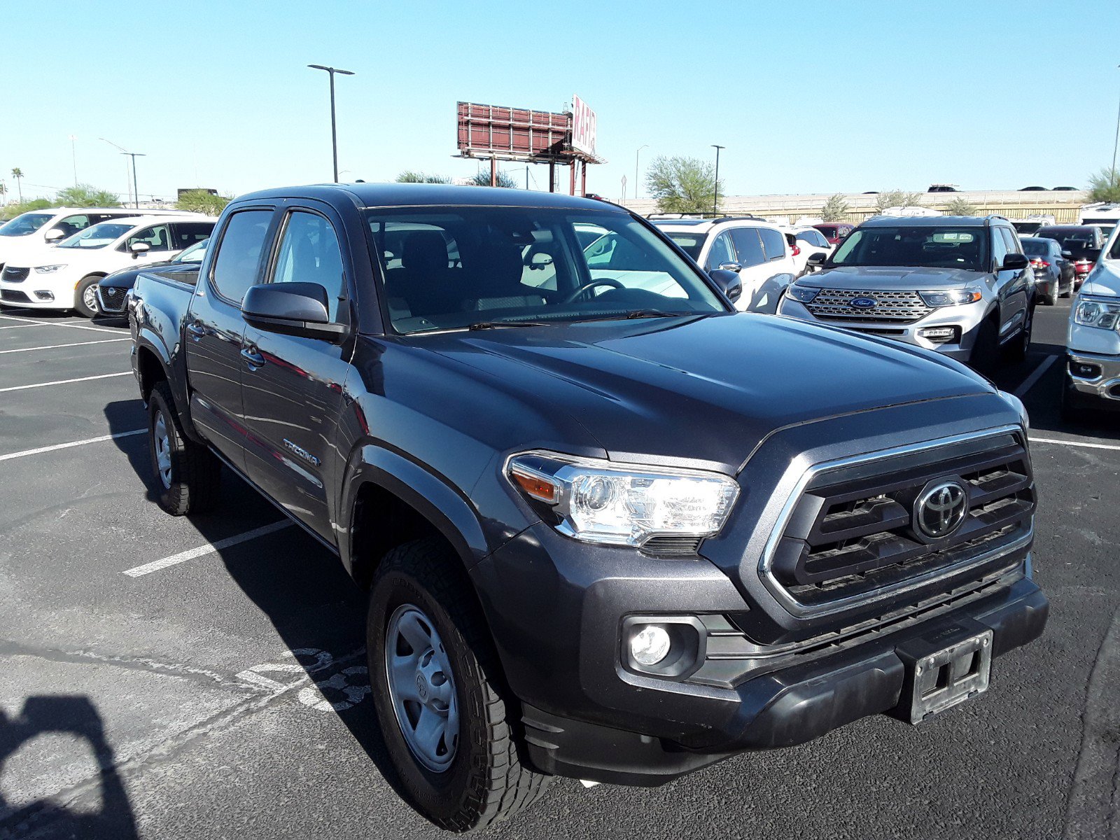 2022 Toyota Tacoma 2WD SR5 Double Cab 5' Bed I4 AT