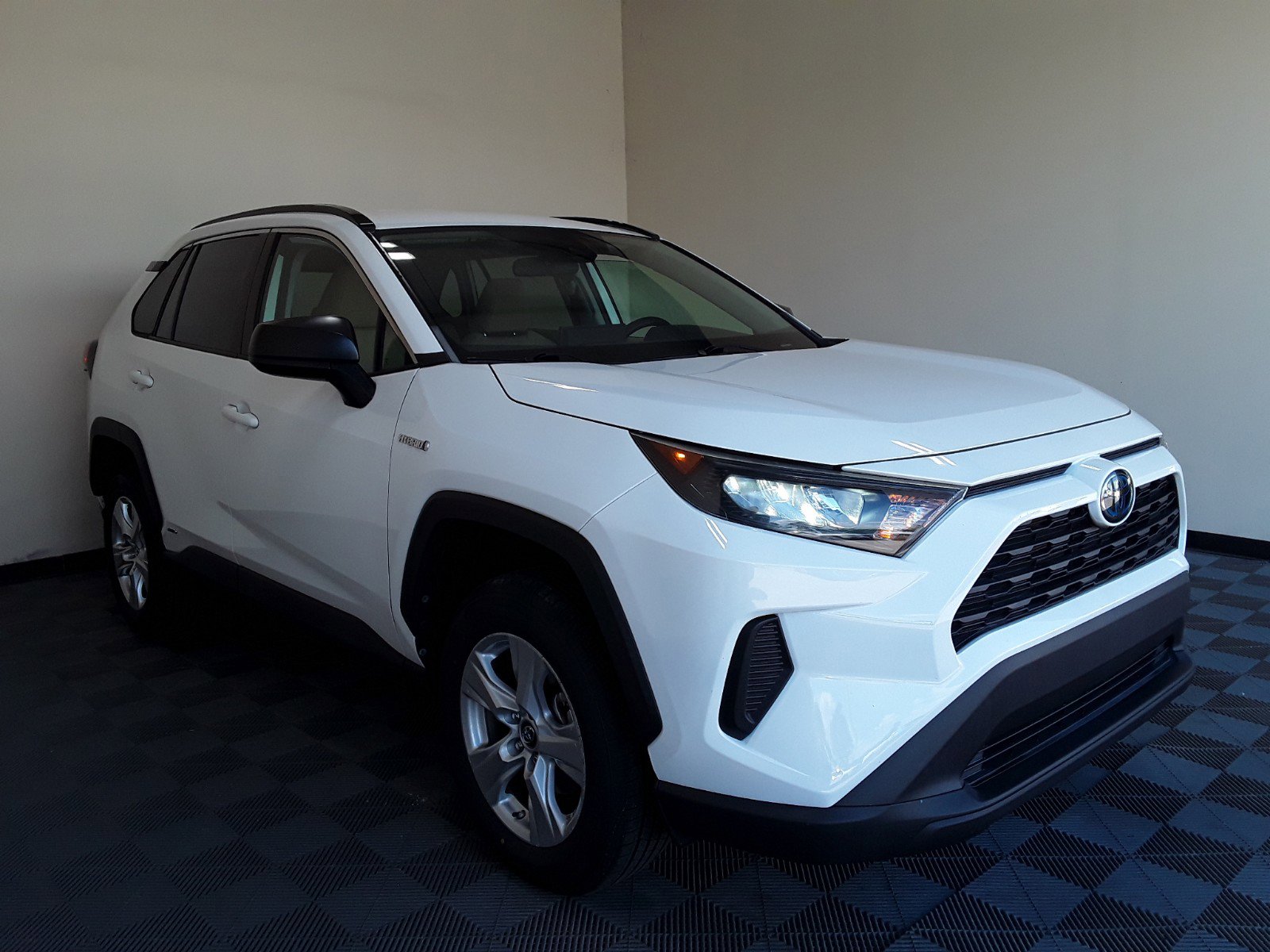 2021 Toyota RAV4 Hybrid LE AWD