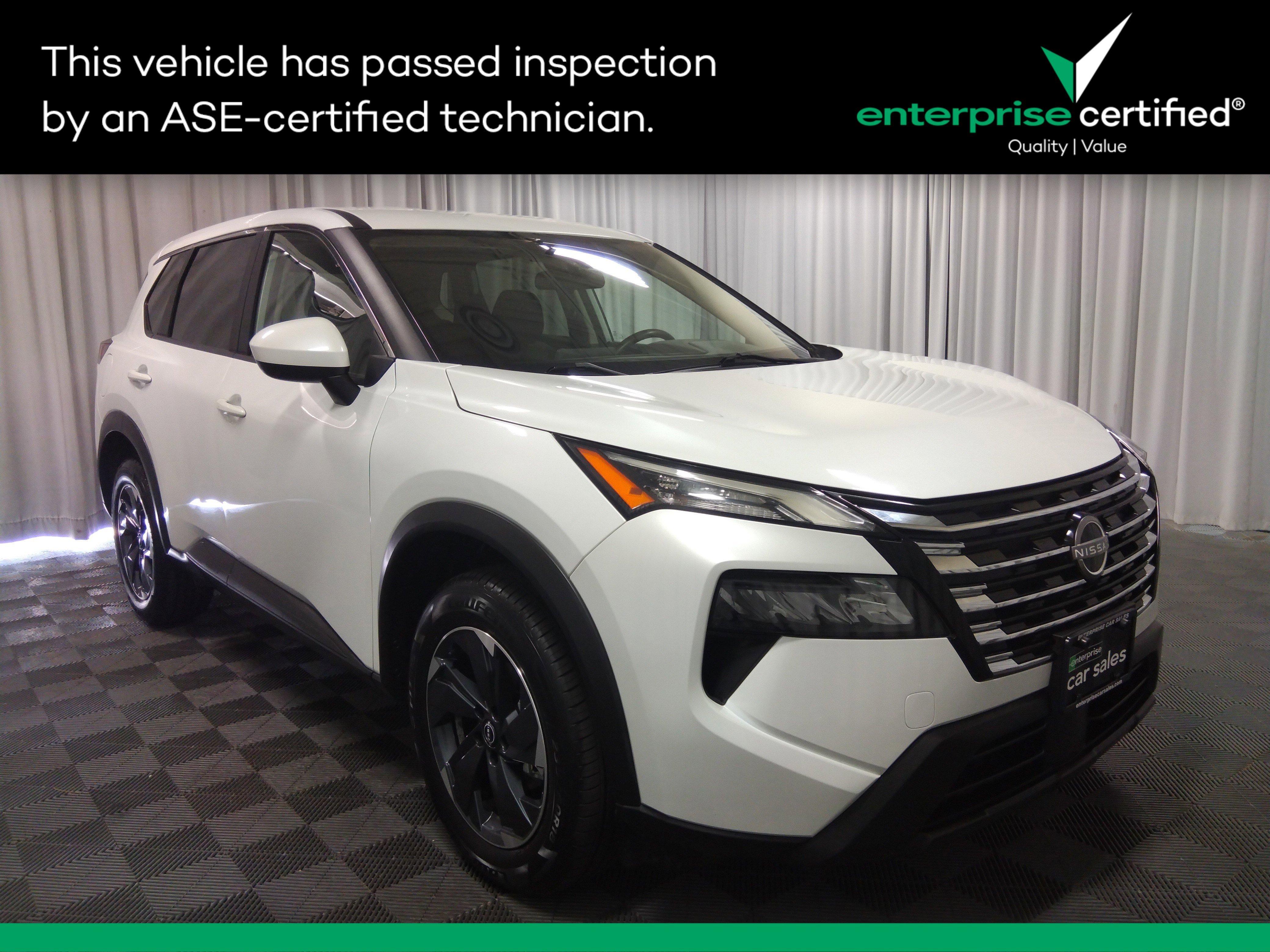 Used 2024 Nissan Rogue SV AWD