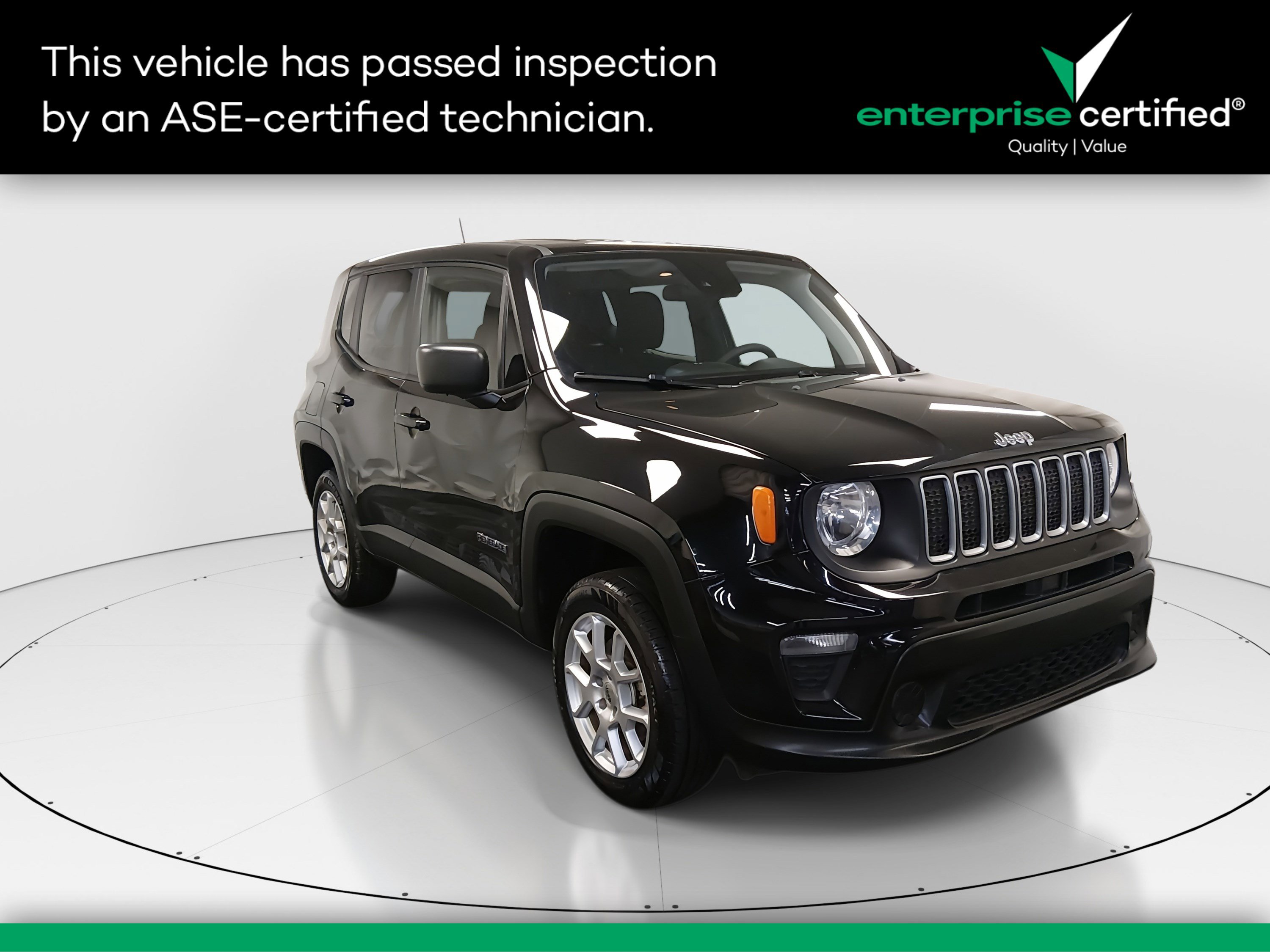 2023 Jeep Renegade Latitude's photo