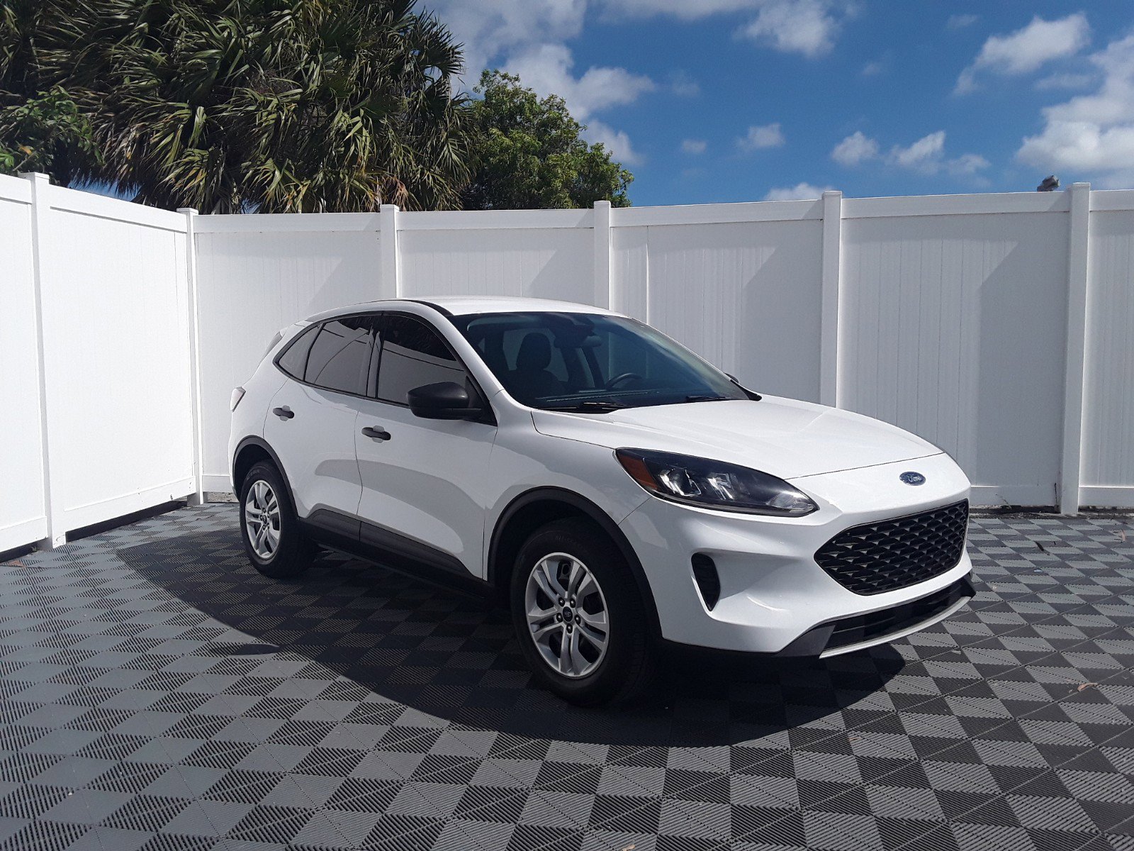 2022 Ford Escape S AWD