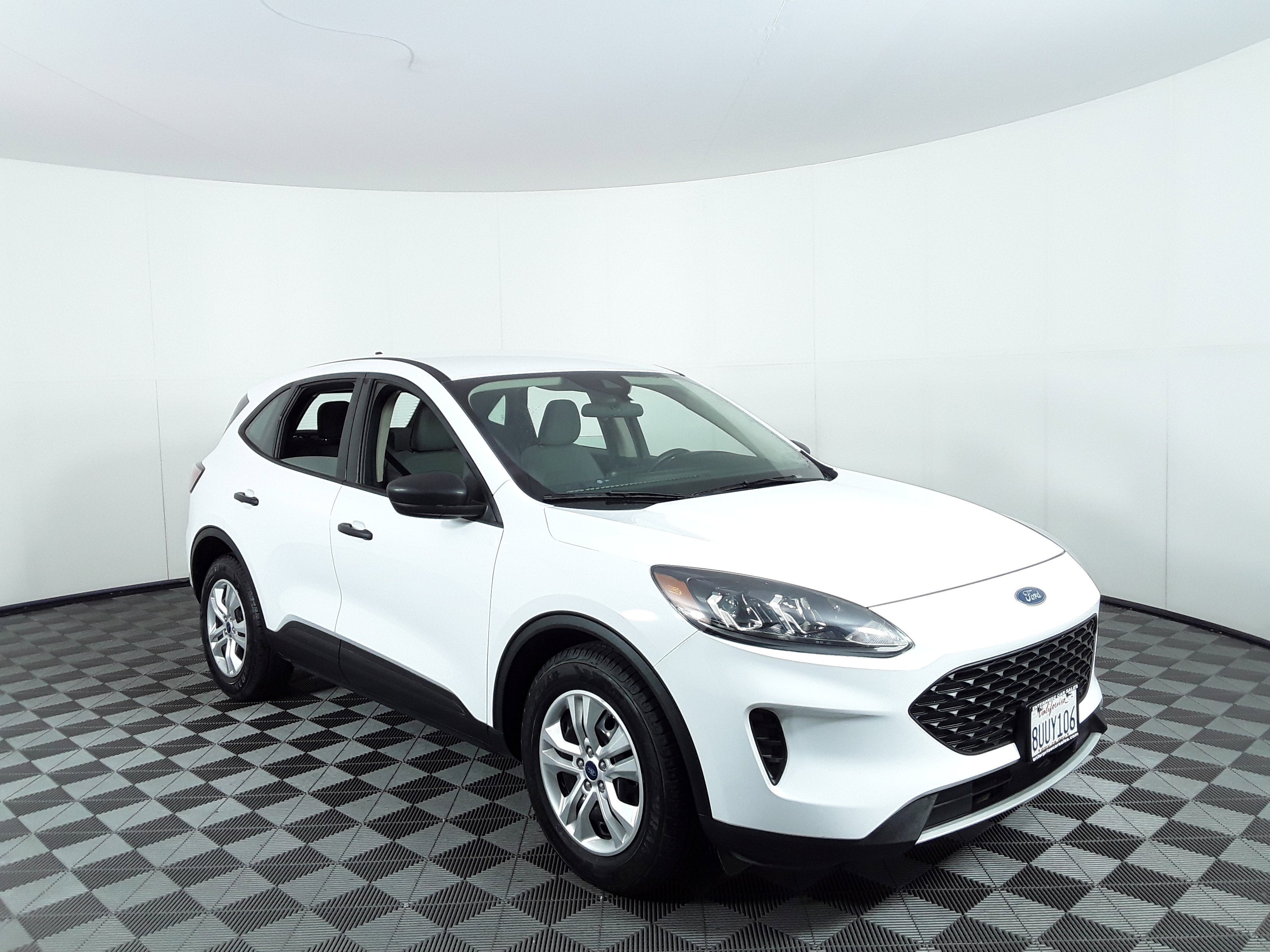 2020 Ford Escape S FWD