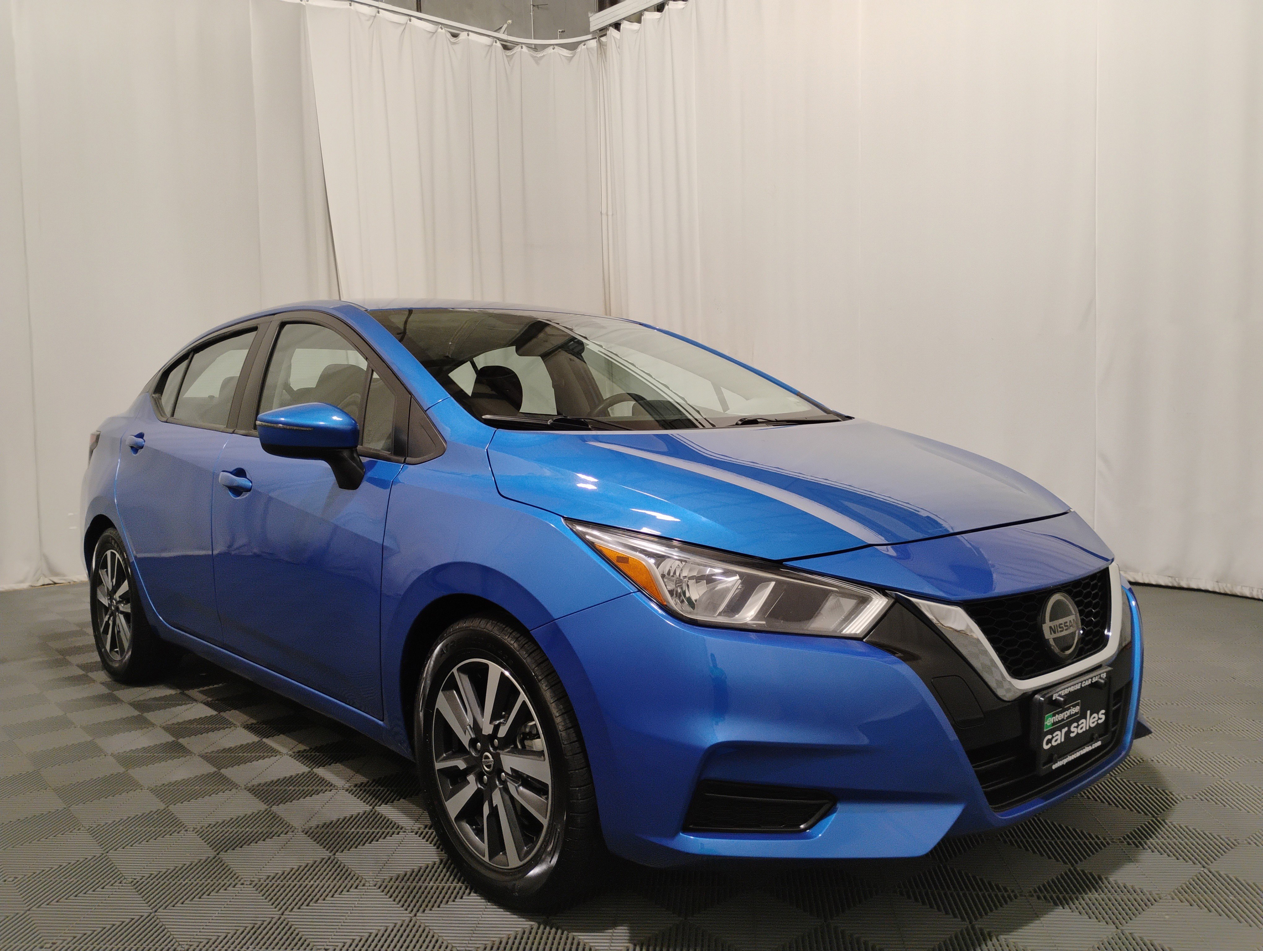 Used 2021 Nissan Versa SV CVT