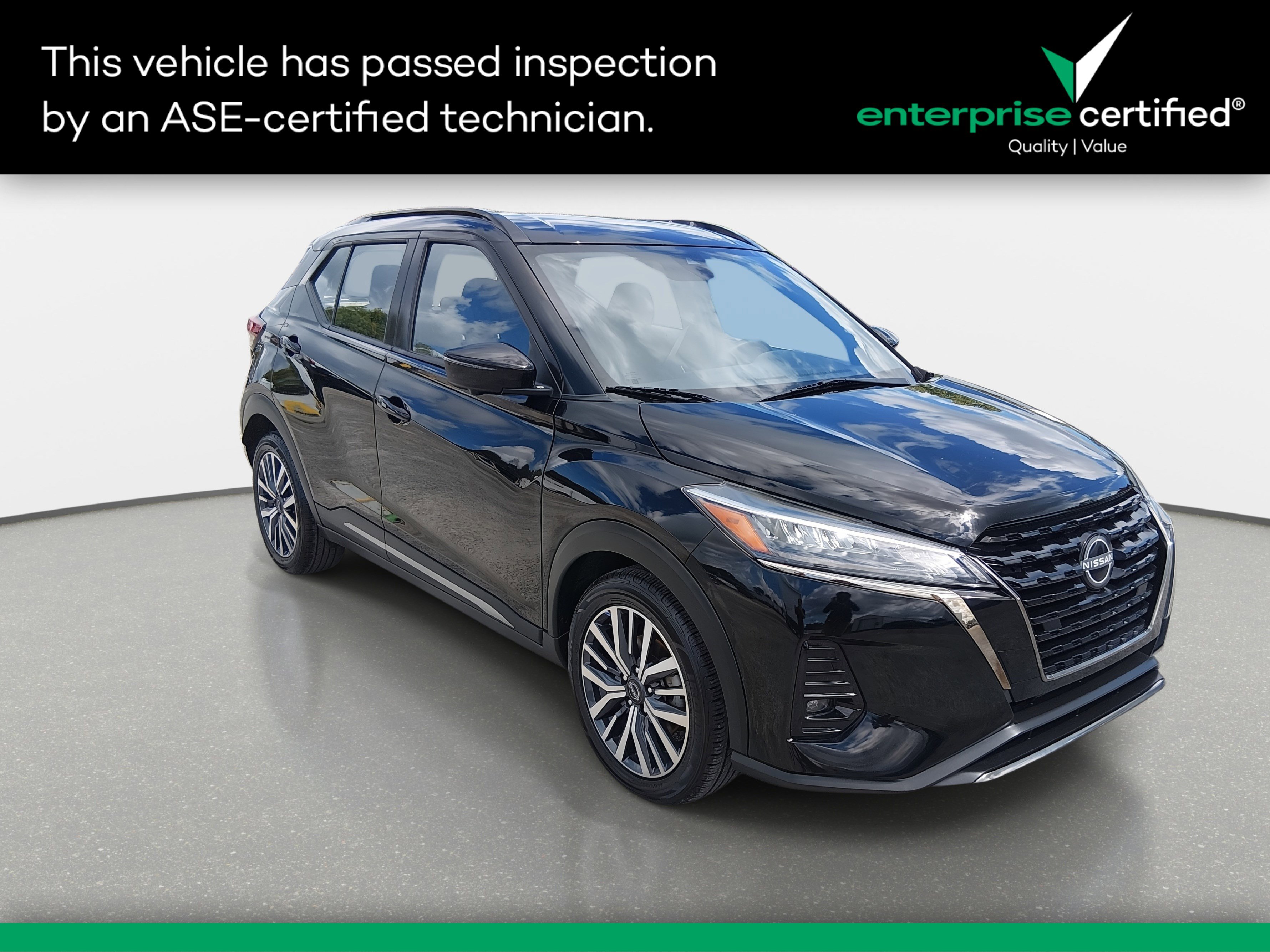 Used 2024 Nissan Kicks SR FWD