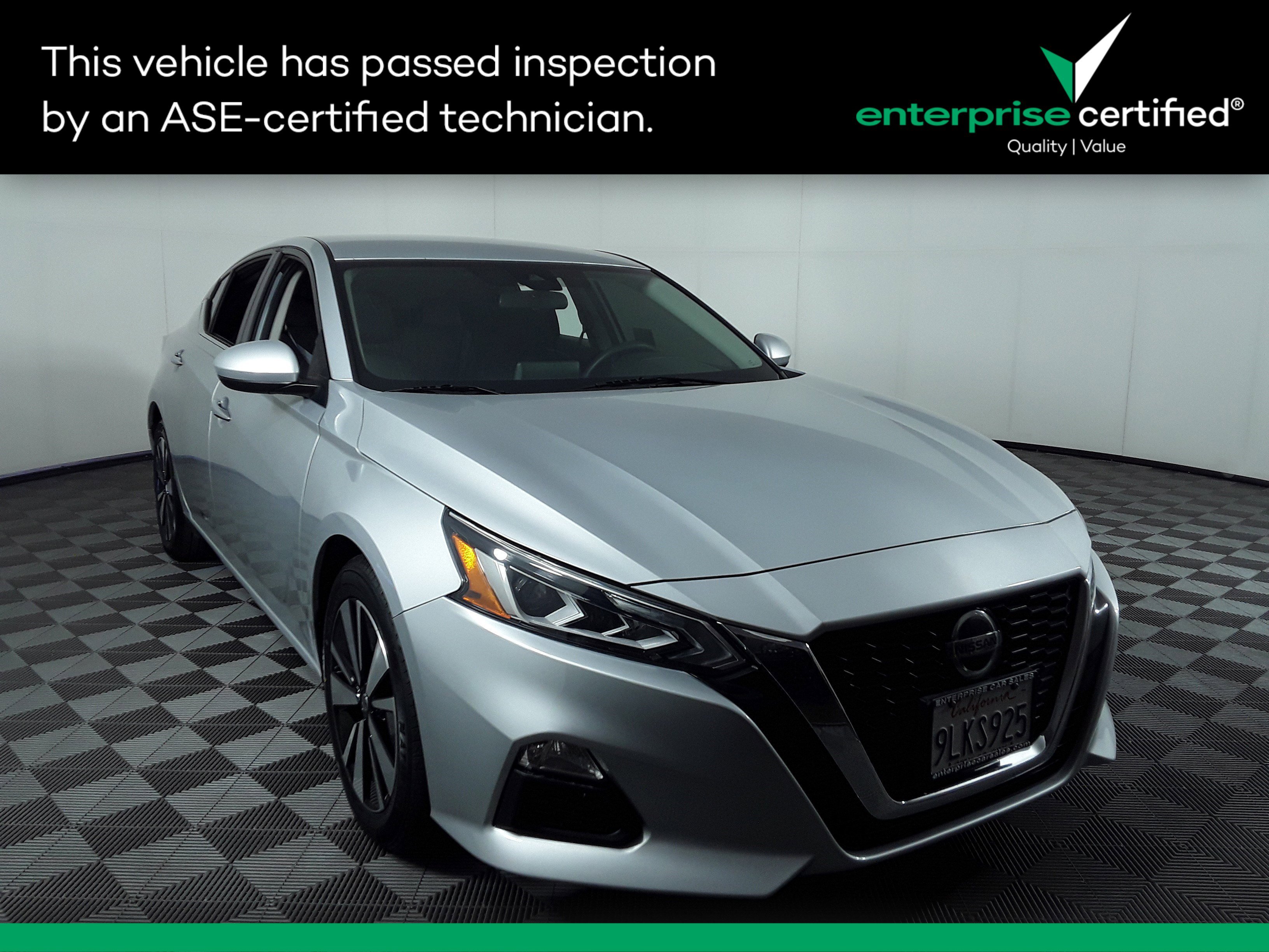 2022 Nissan Altima SV