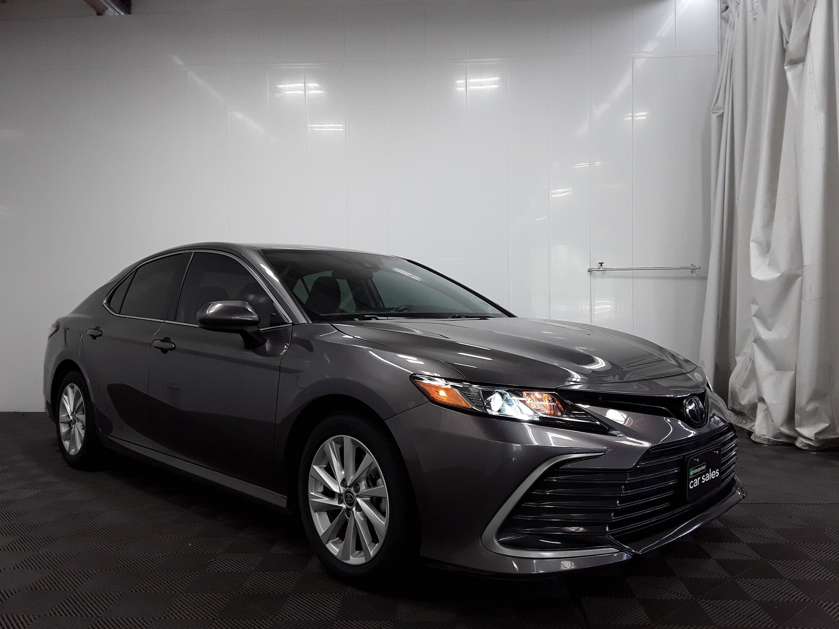 2023 Toyota Camry LE Auto