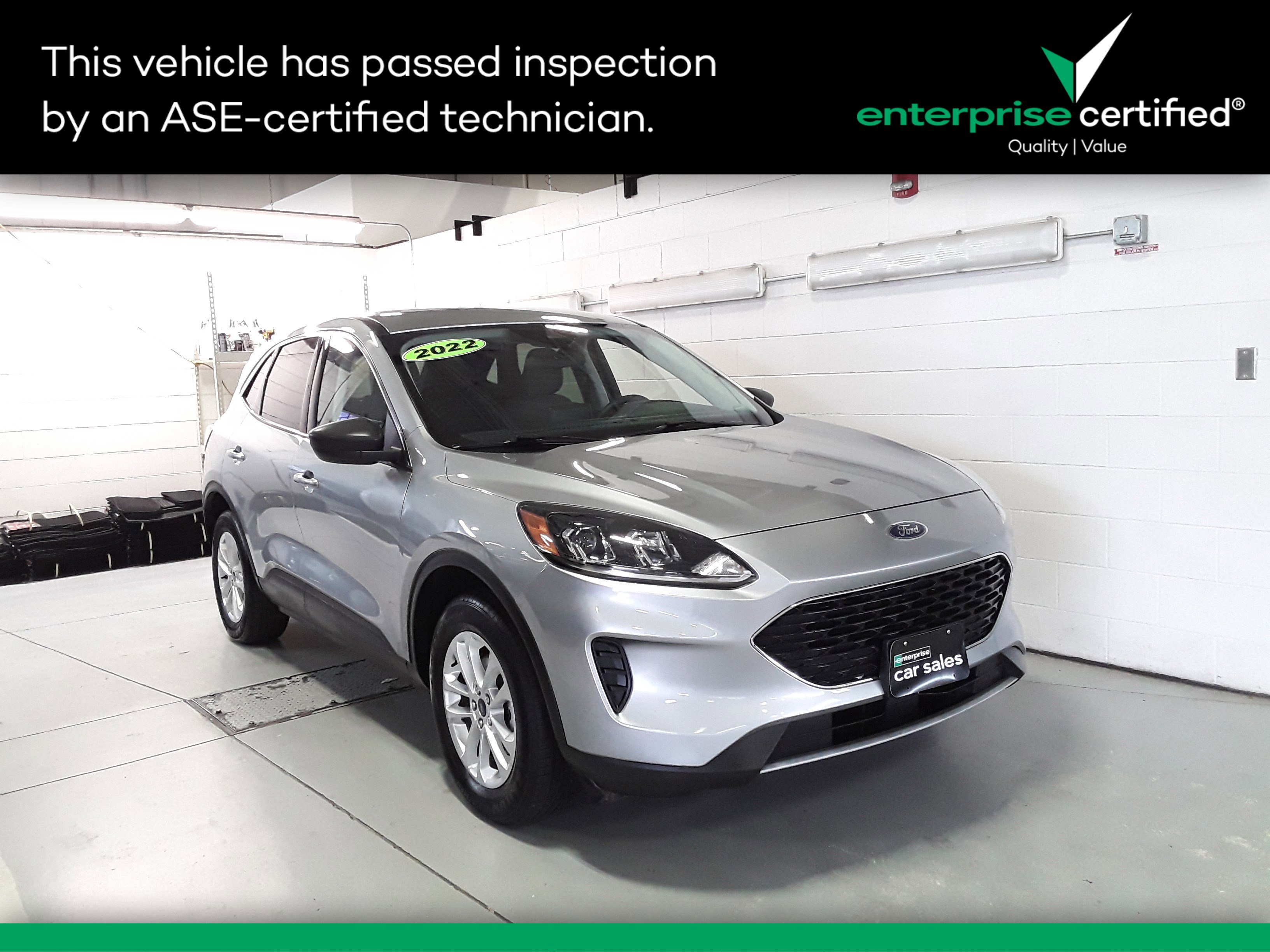 Used 2022 Ford Escape SE Hybrid AWD