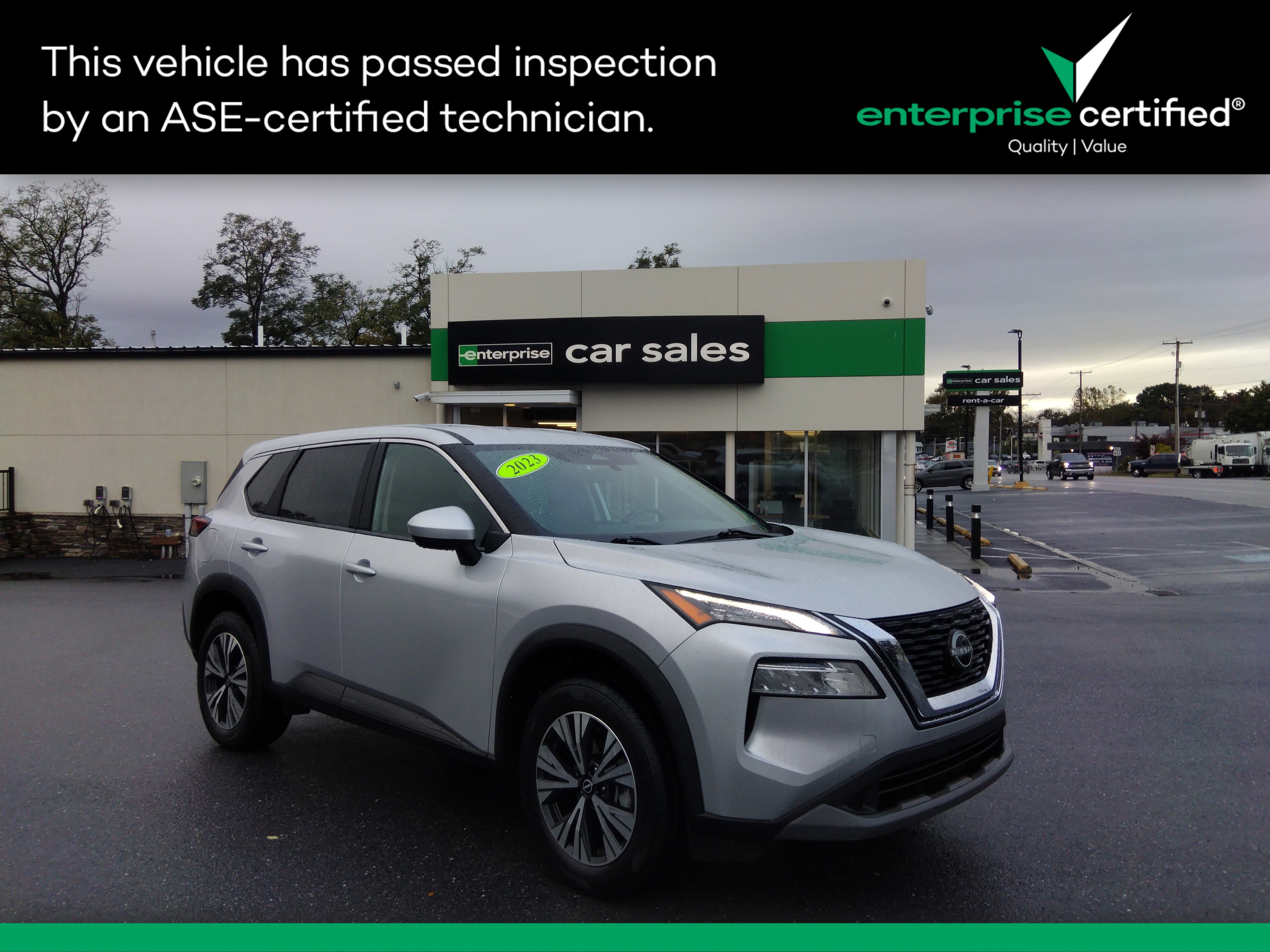 Used 2023 Nissan Rogue SV FWD