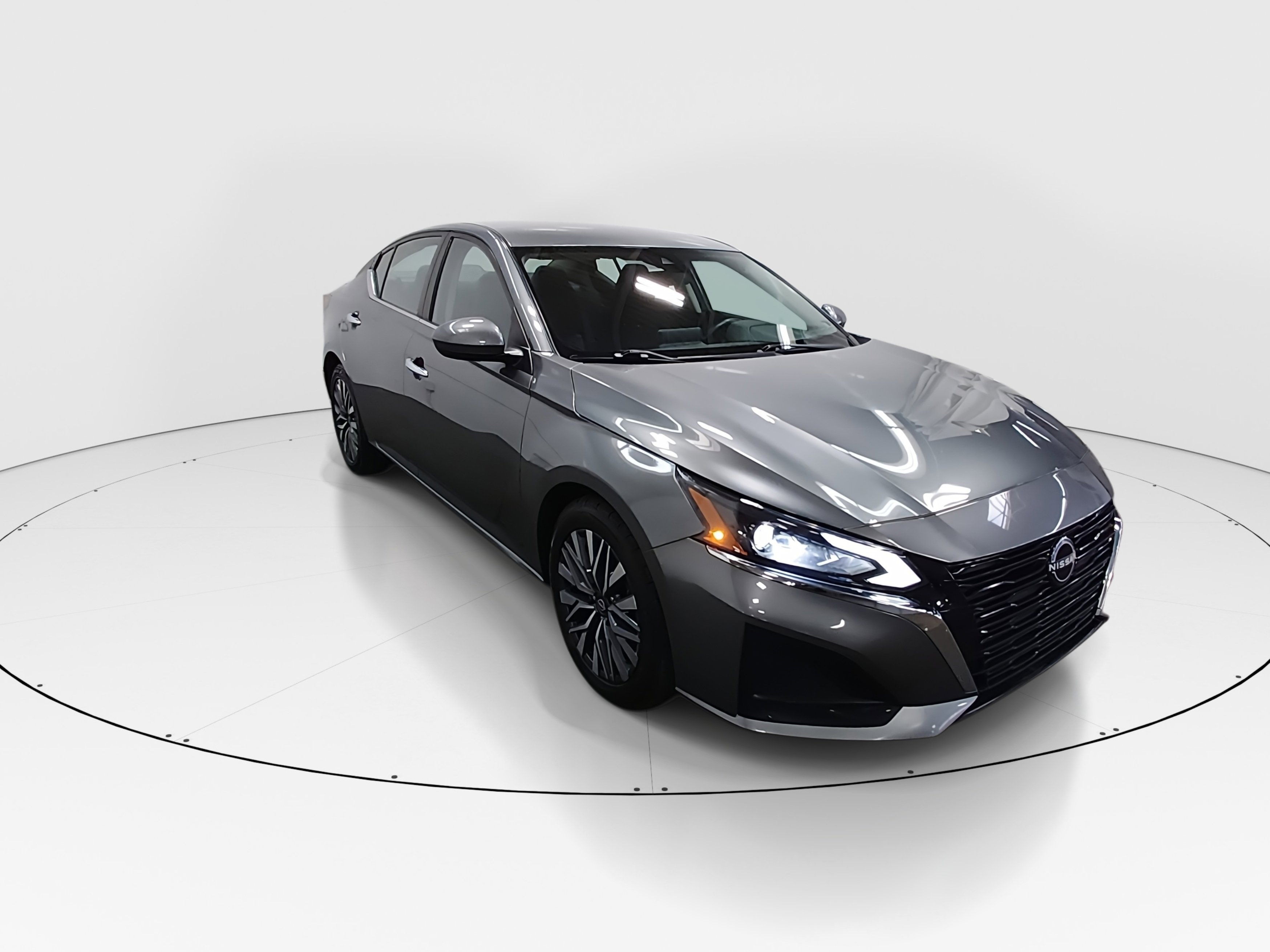 2023 Nissan Altima SV