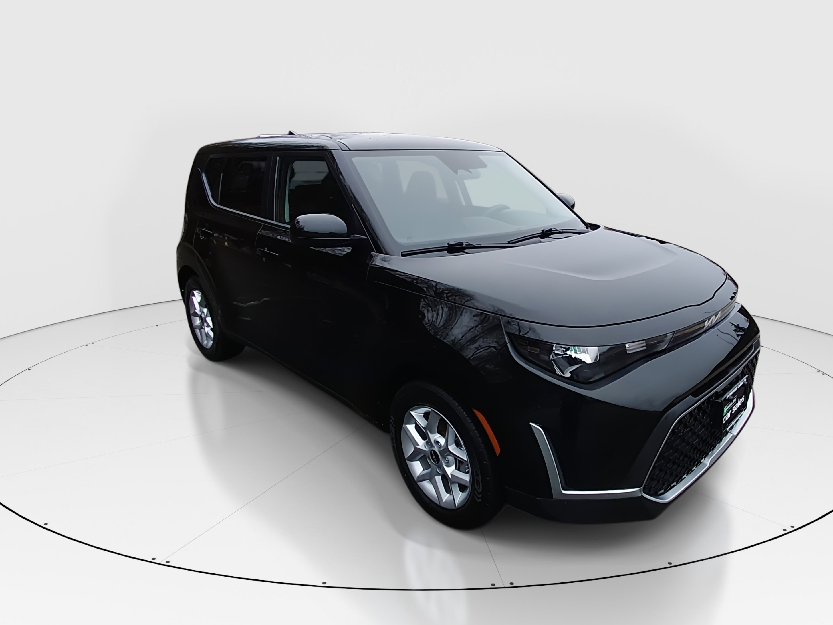 2023 Kia Soul LX's photo