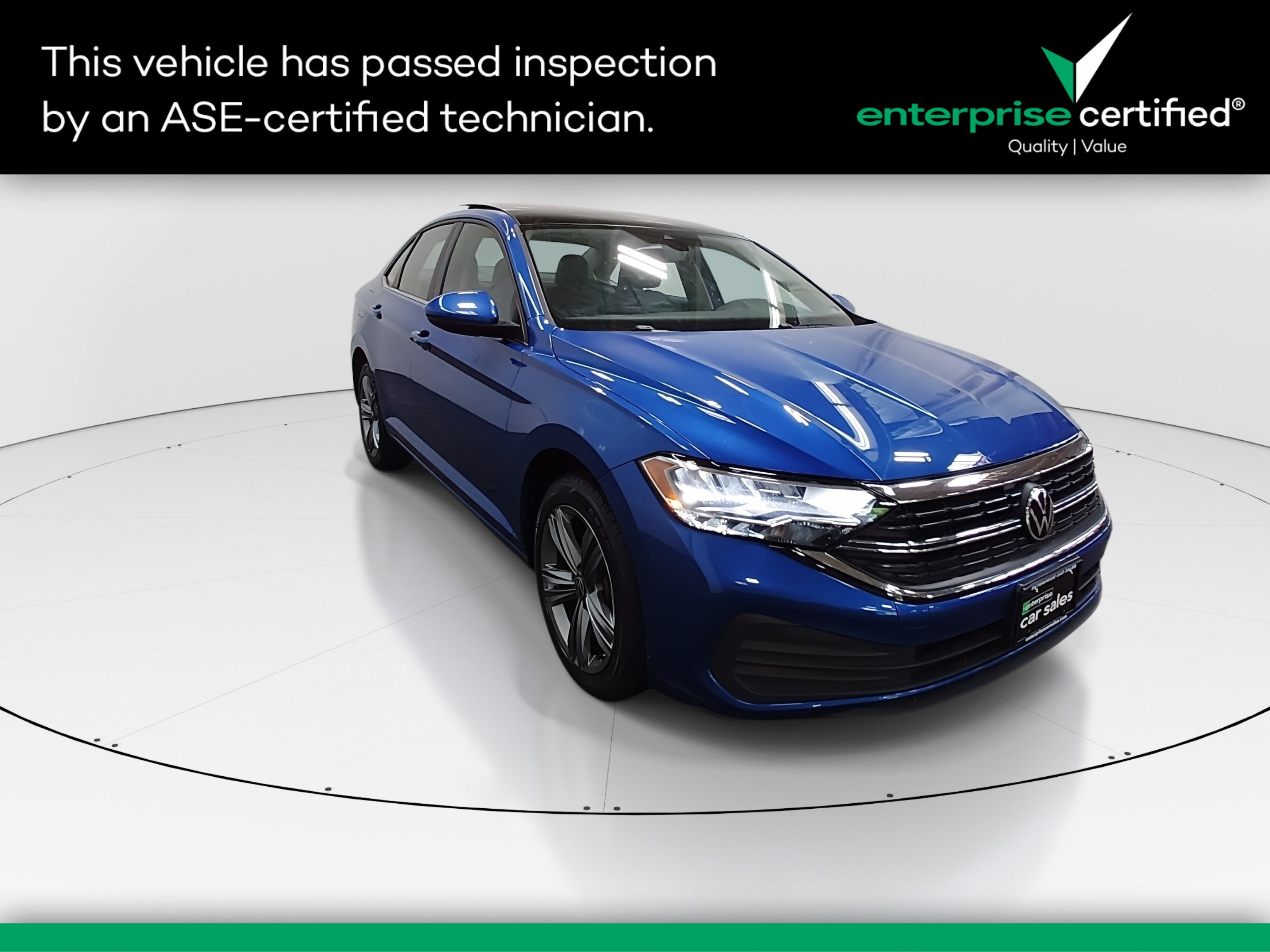 Used 2024 Volkswagen Jetta SE Auto