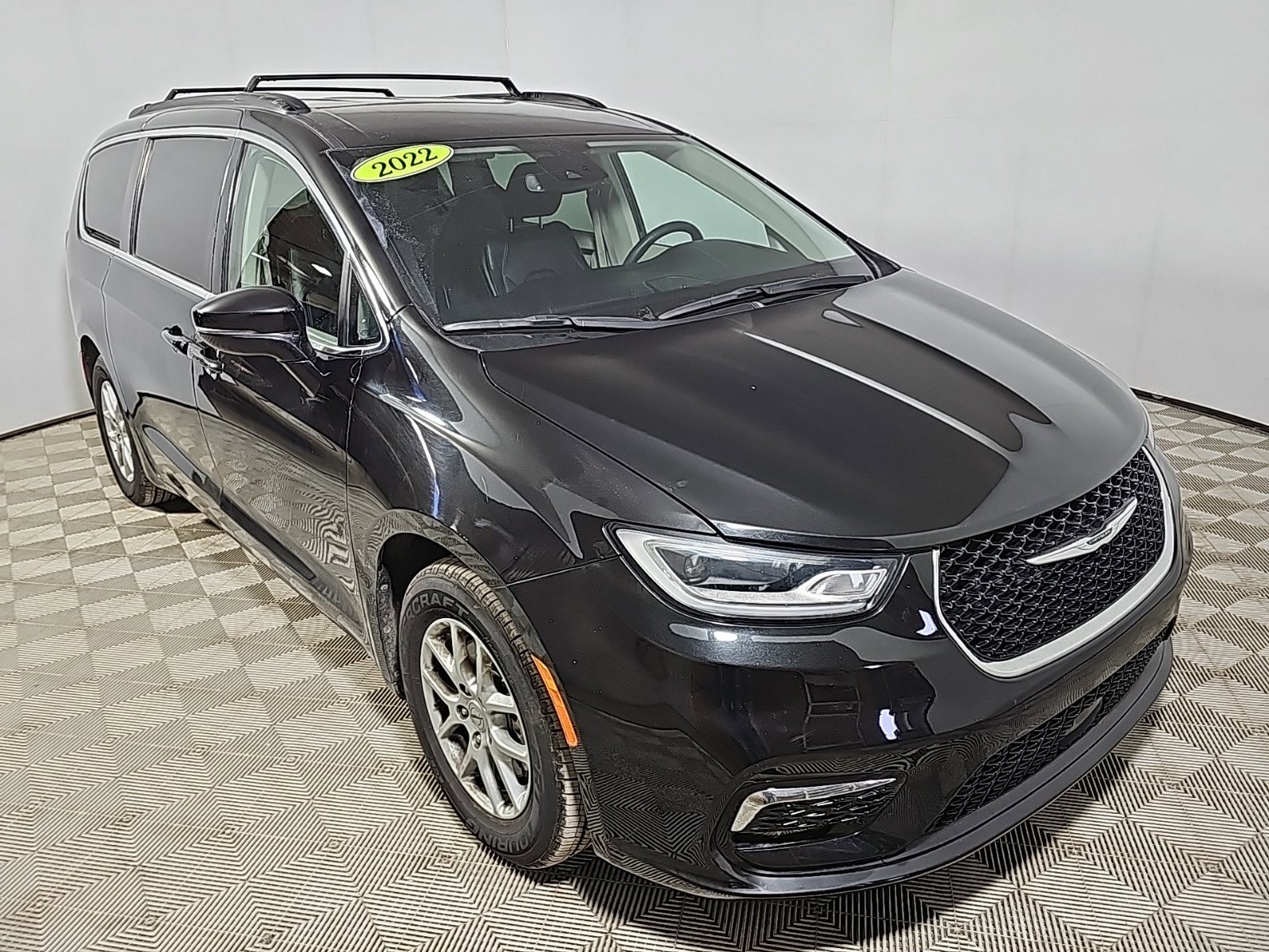 2022 Chrysler Pacifica Touring L FWD