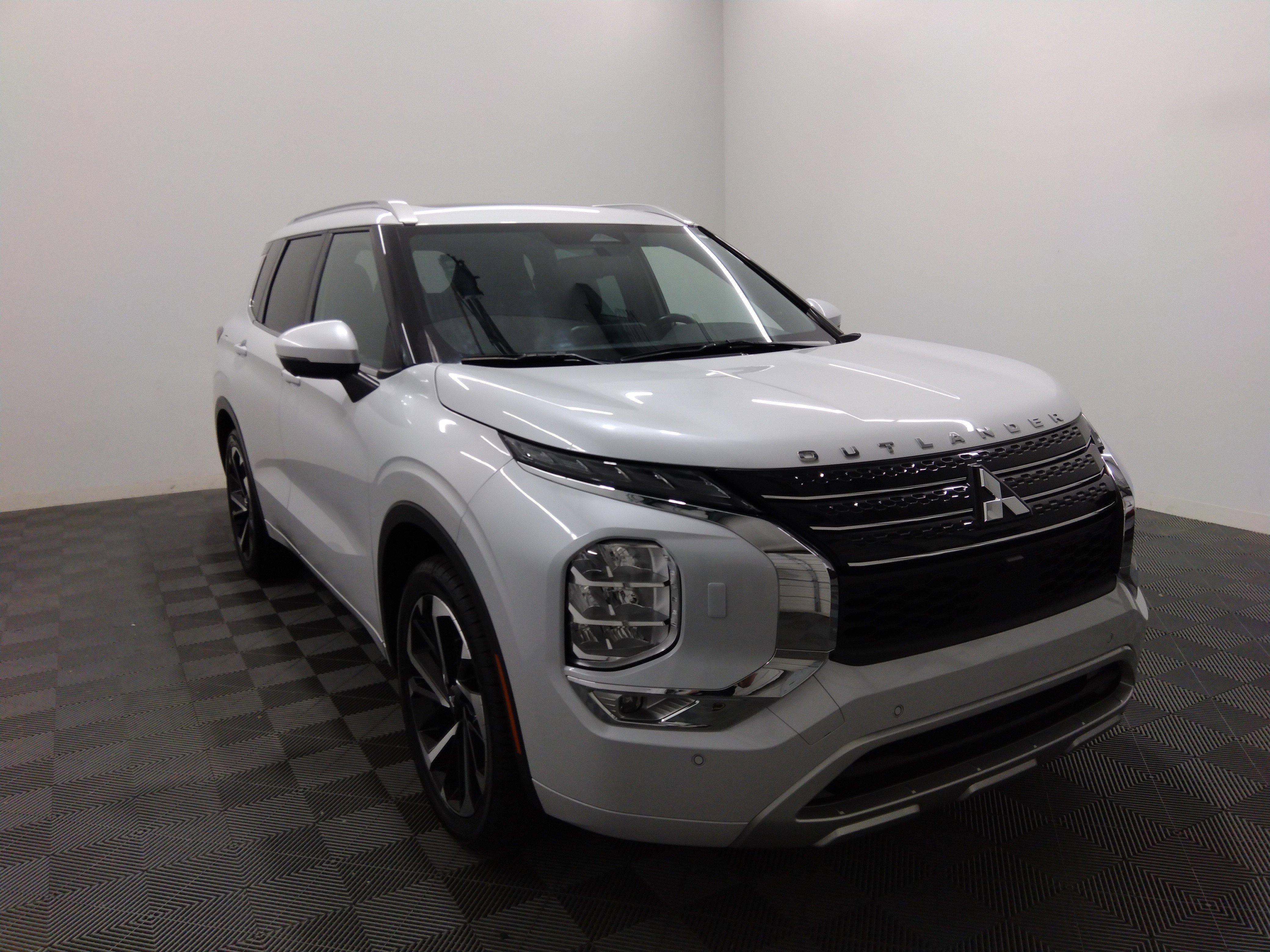 2022 Mitsubishi Outlander