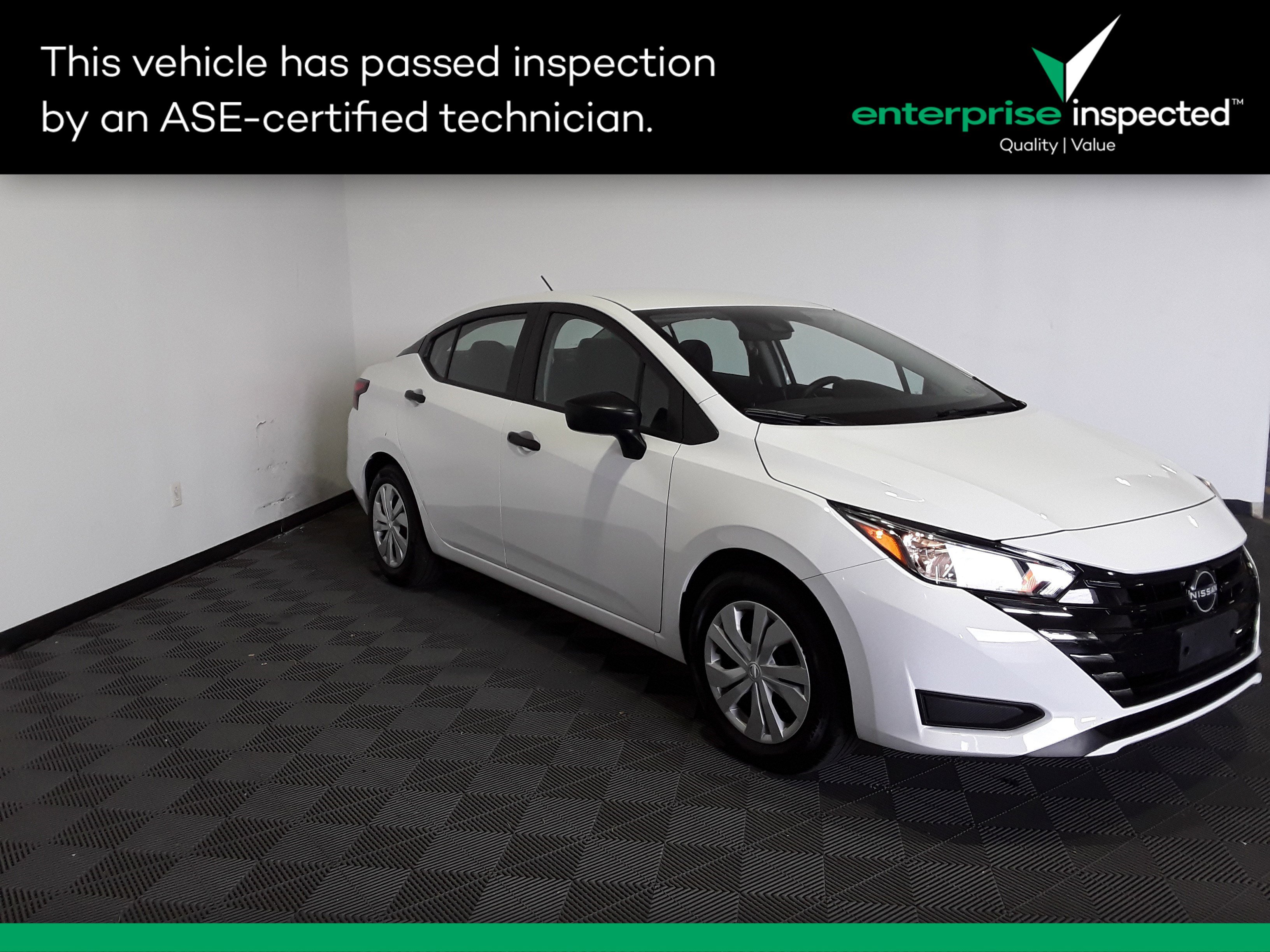 2023 Nissan Versa S CVT