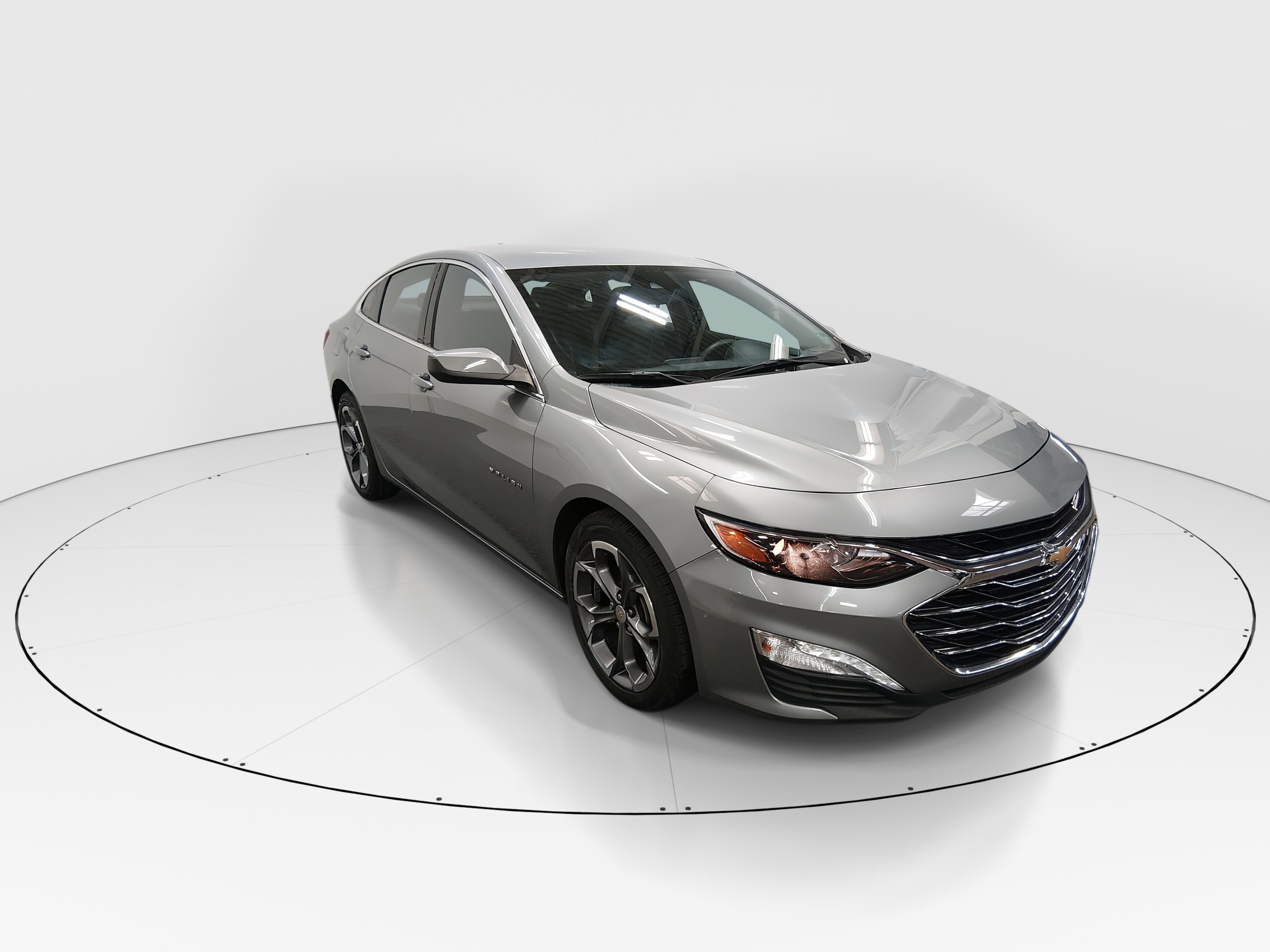 2024 Chevrolet Malibu 1LT's photo