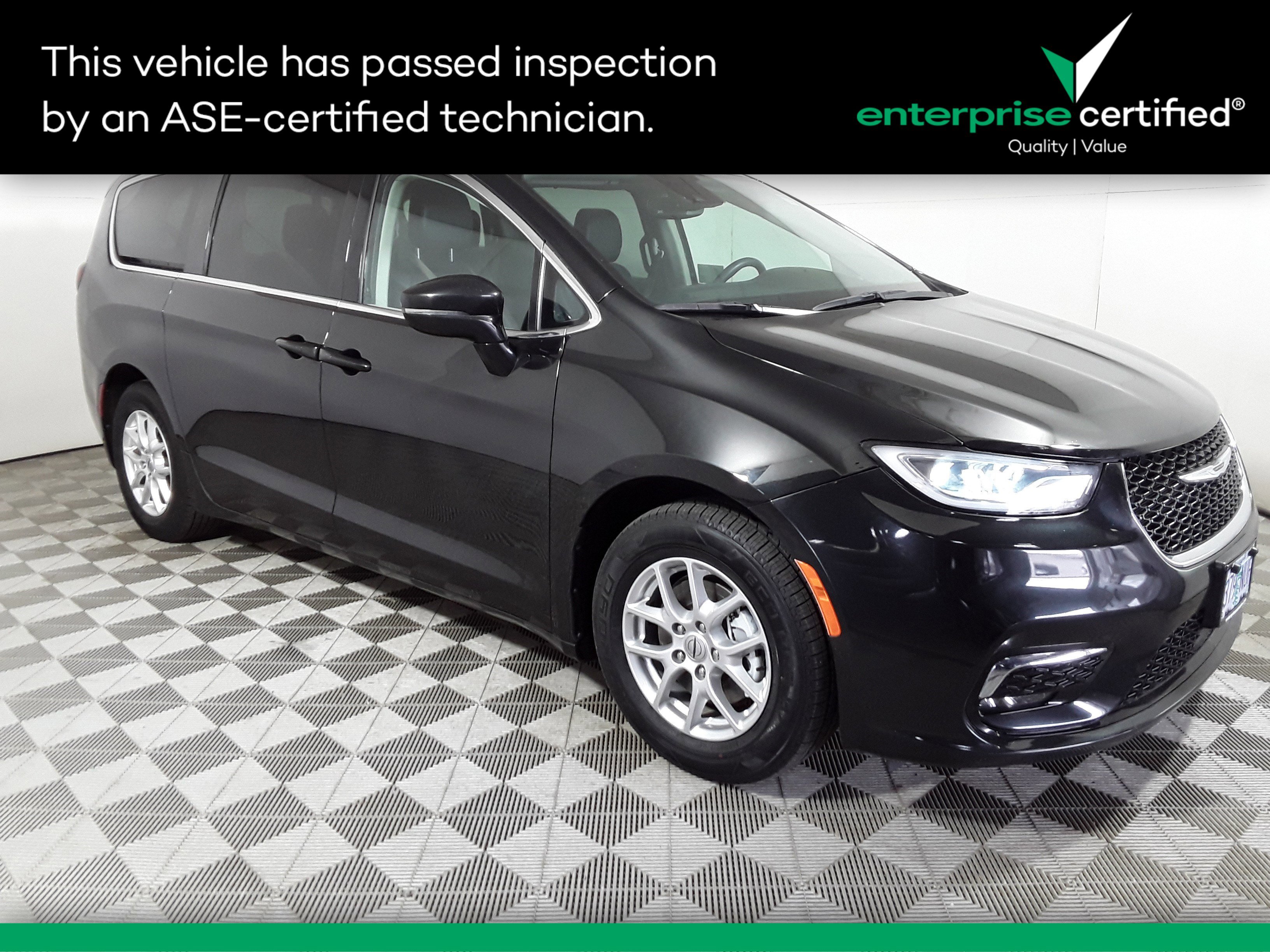 2022 Chrysler Pacifica Touring L FWD