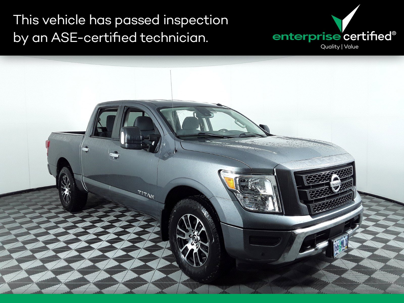 Used 2021 Nissan Titan 4x4 Crew Cab SV