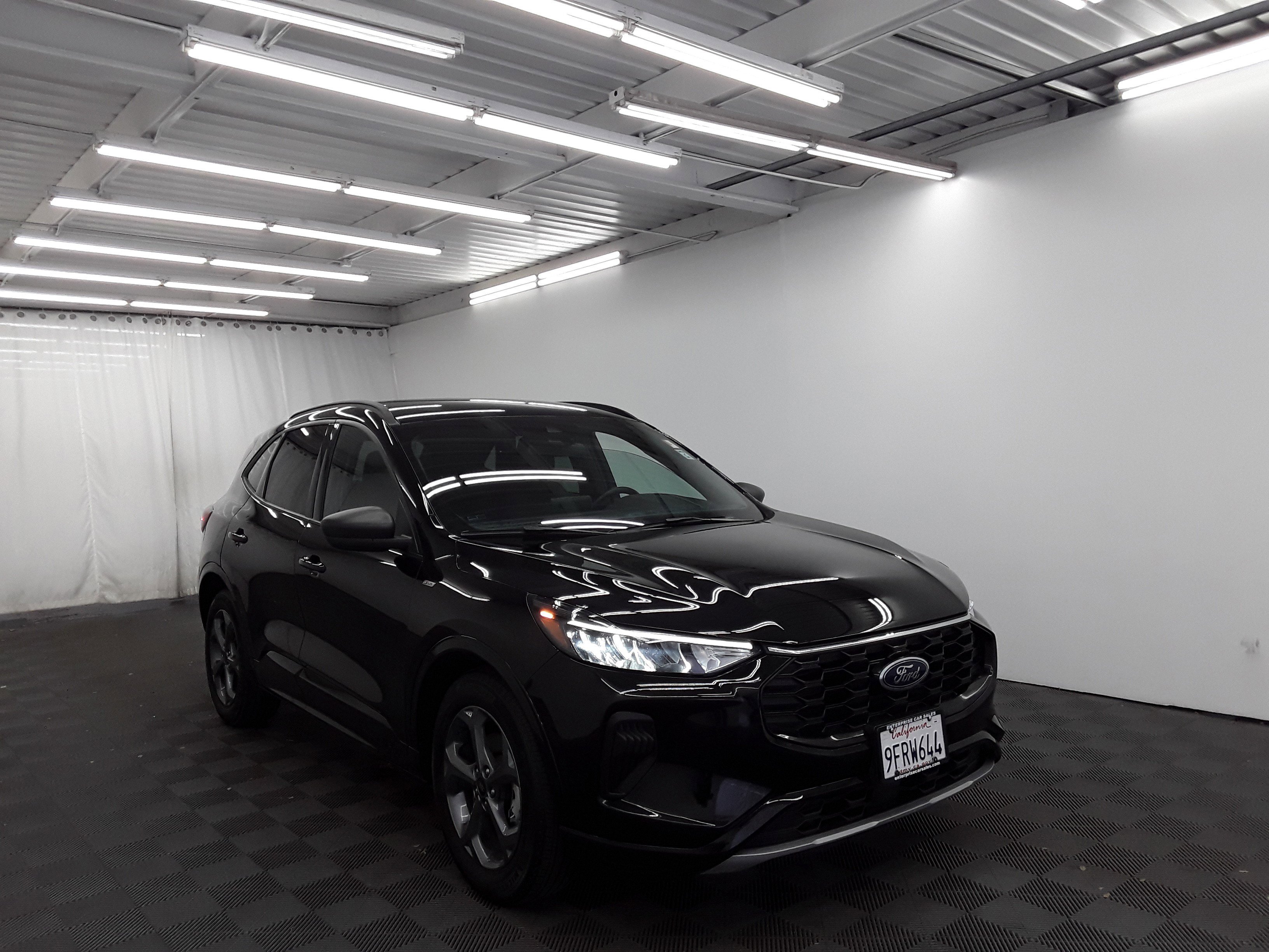 2023 Ford Escape ST-Line FWD