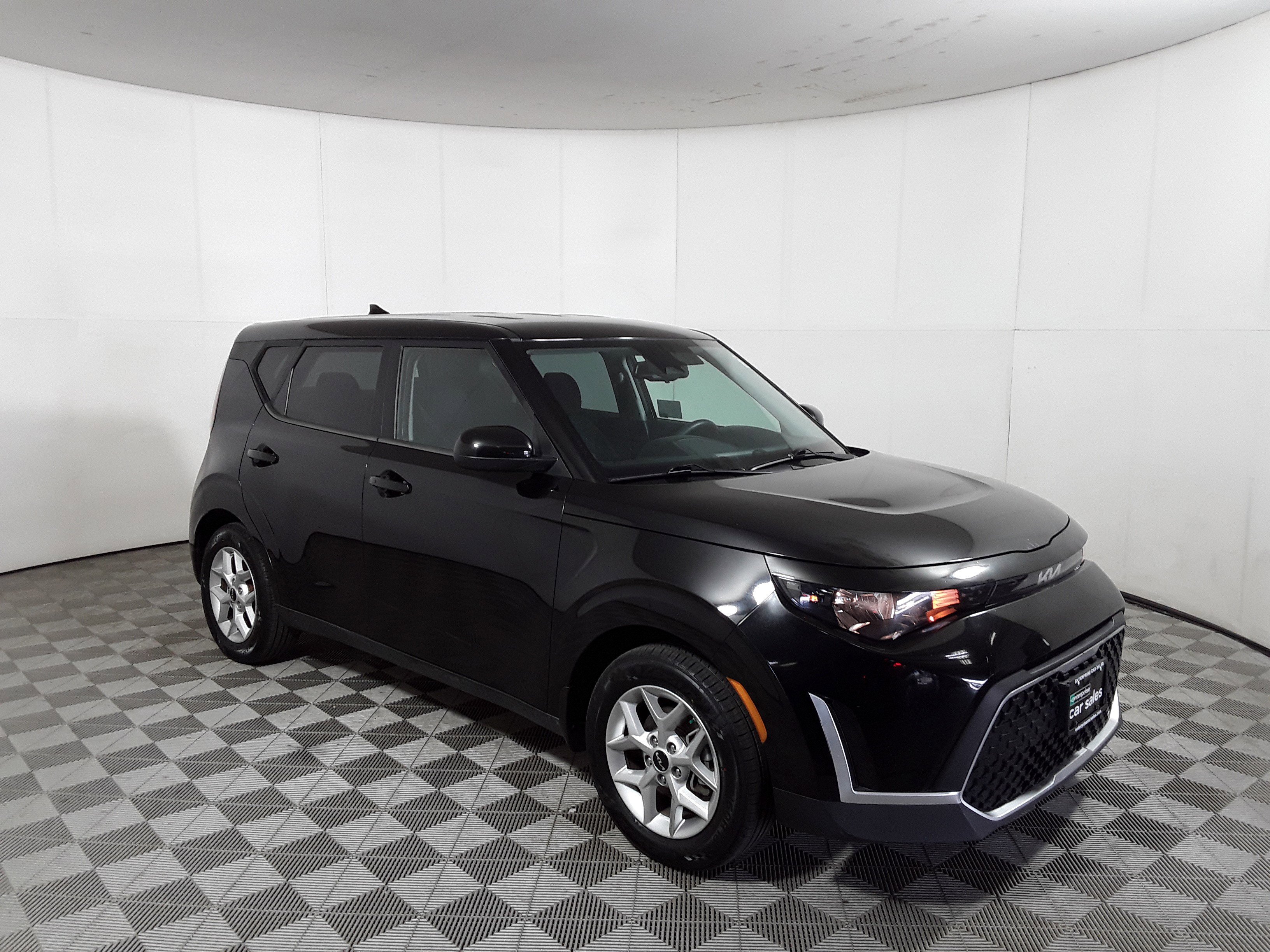 2023 Kia Soul S IVT