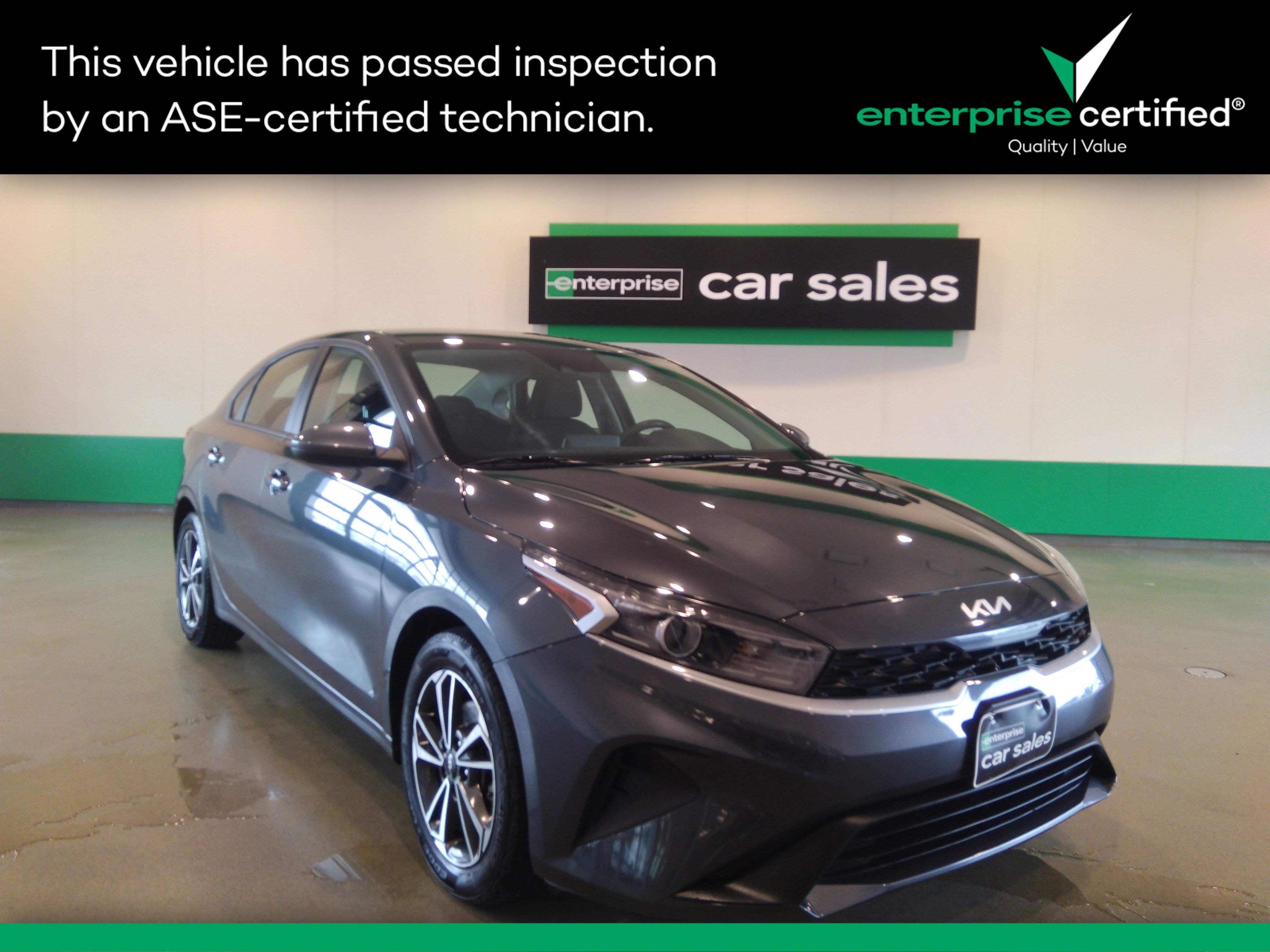 Used 2023 Kia Forte LXS IVT