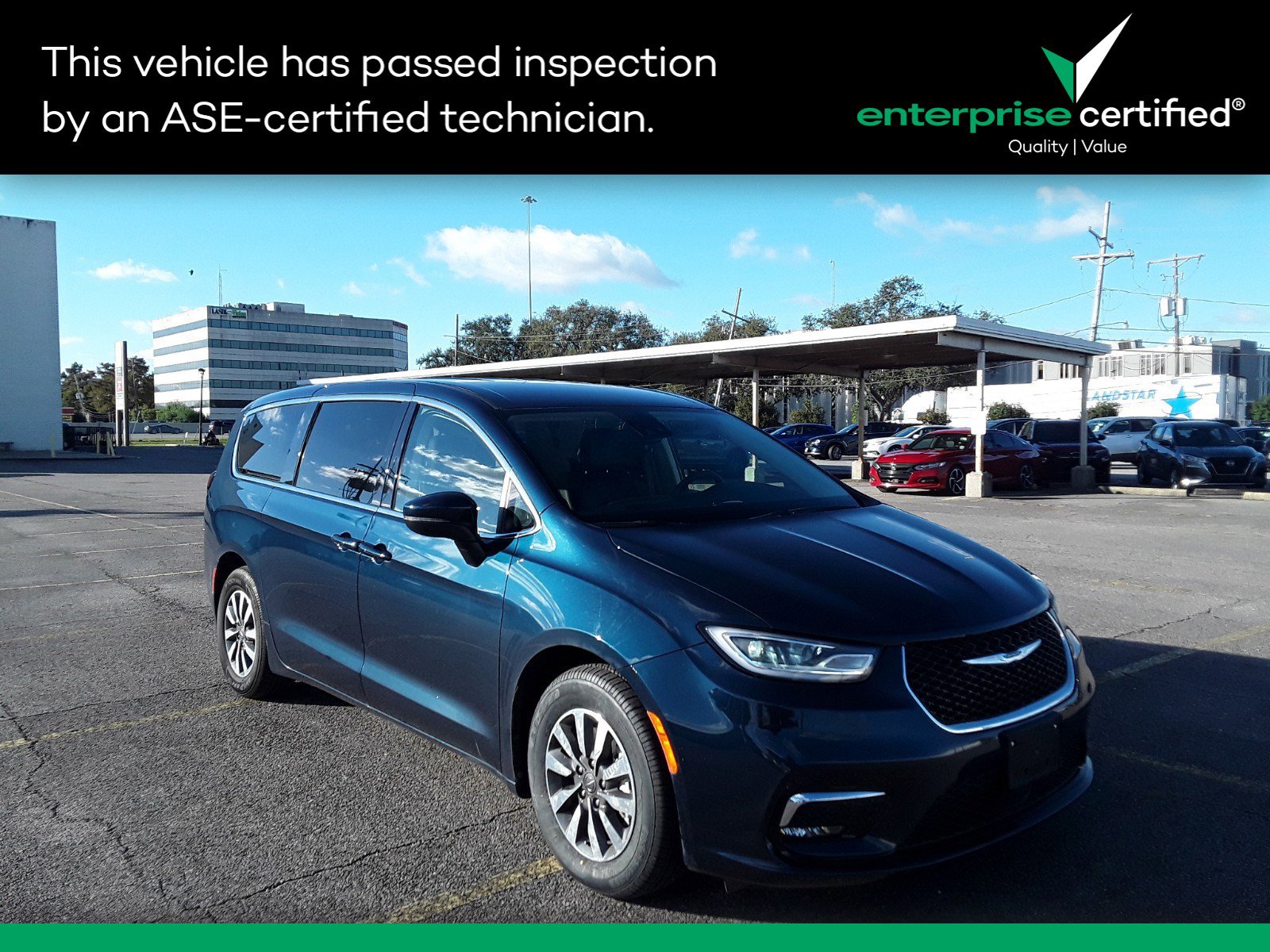 2023 Chrysler Pacifica Hybrid Touring L FWD