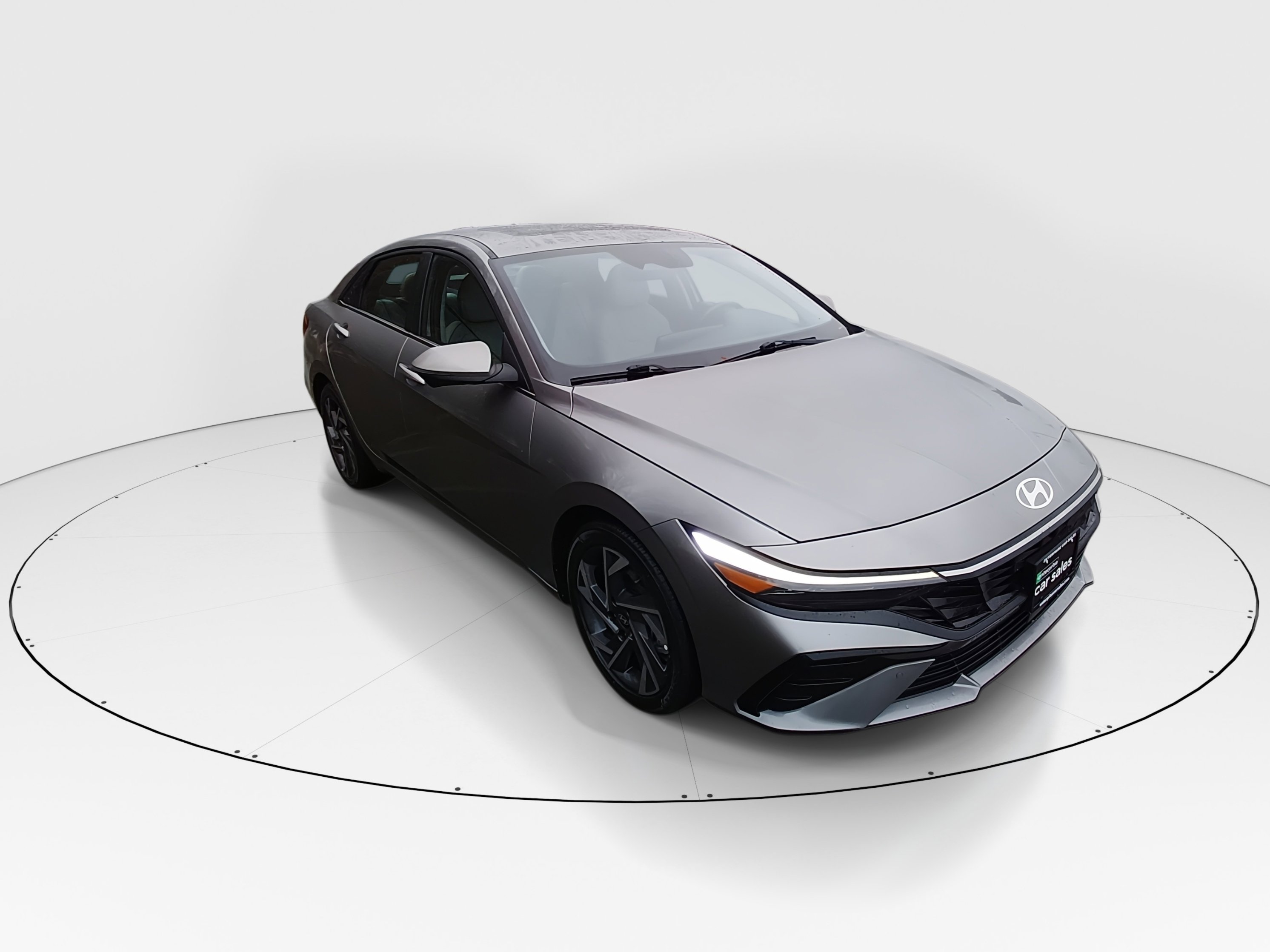 2024 Hyundai Elantra Limited's photo