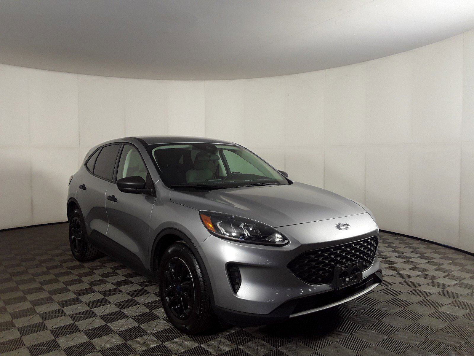 2022 Ford Escape S FWD