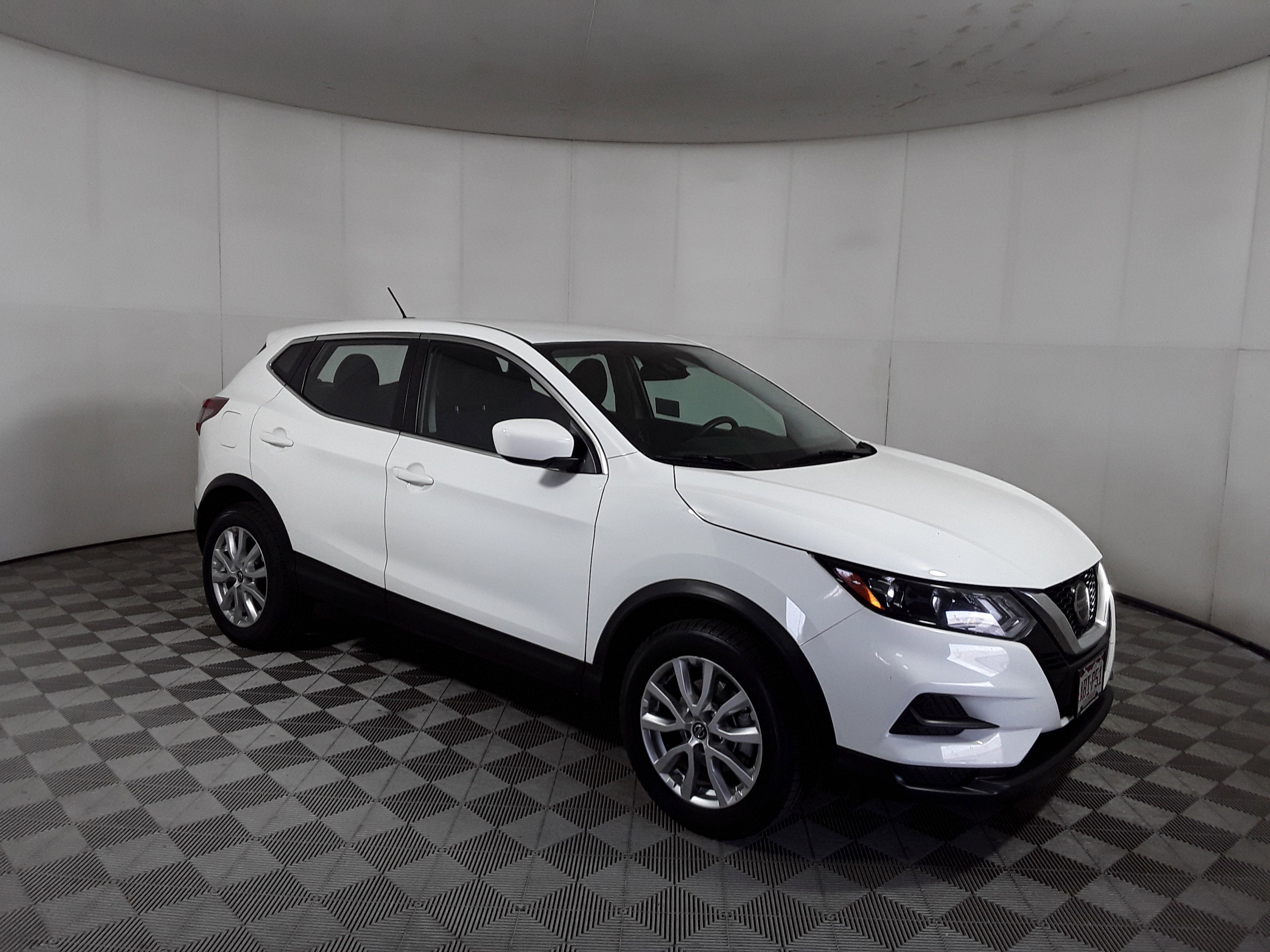 2022 Nissan Rogue Sport AWD S
