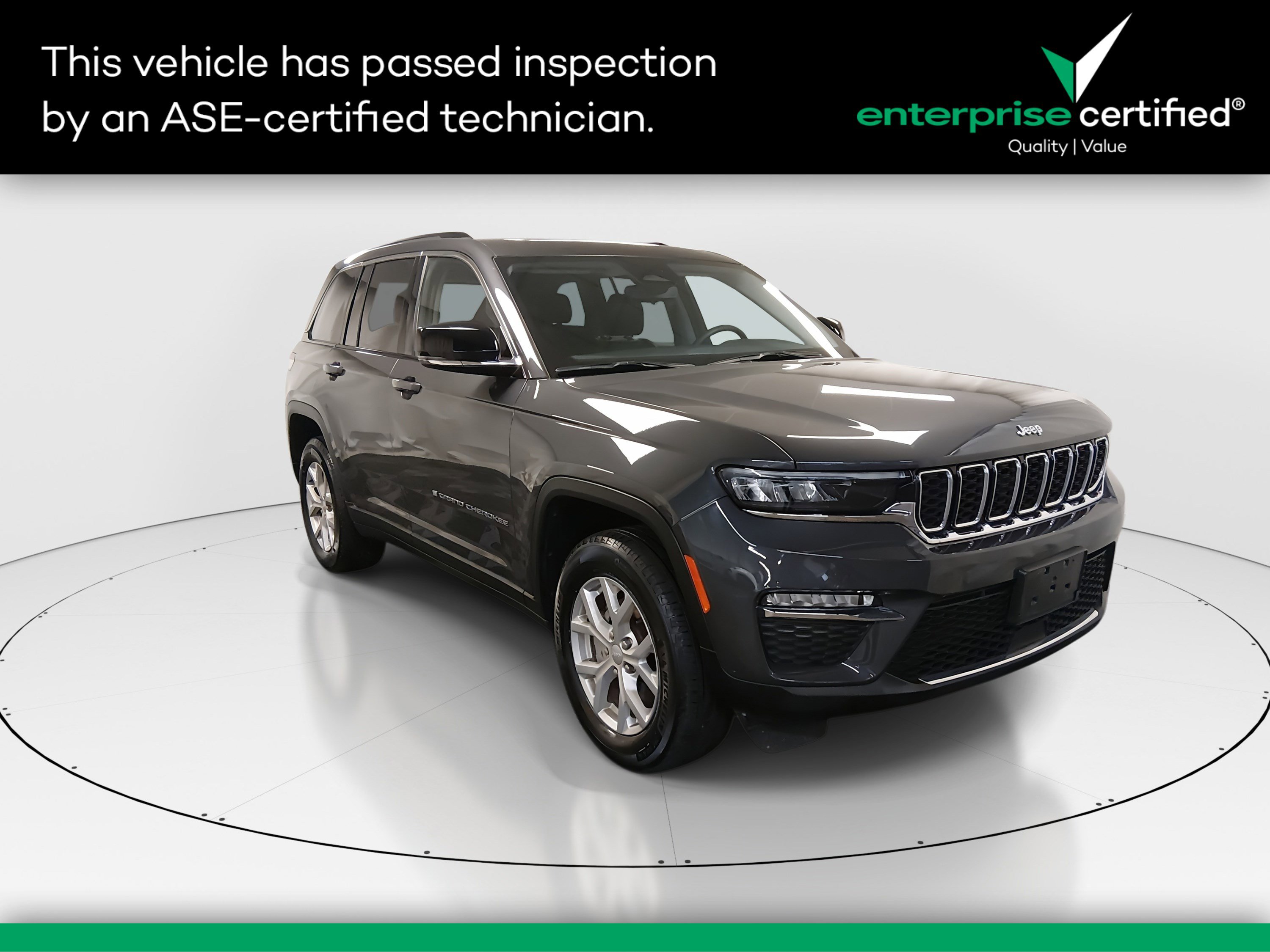 2023 Jeep Grand Cherokee Limited's photo