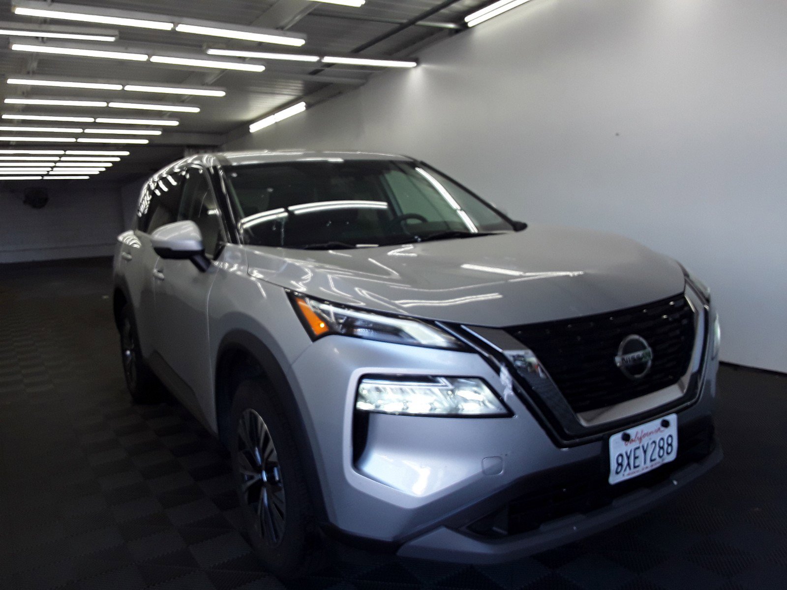 Used 2021 Nissan Rogue SV FWD