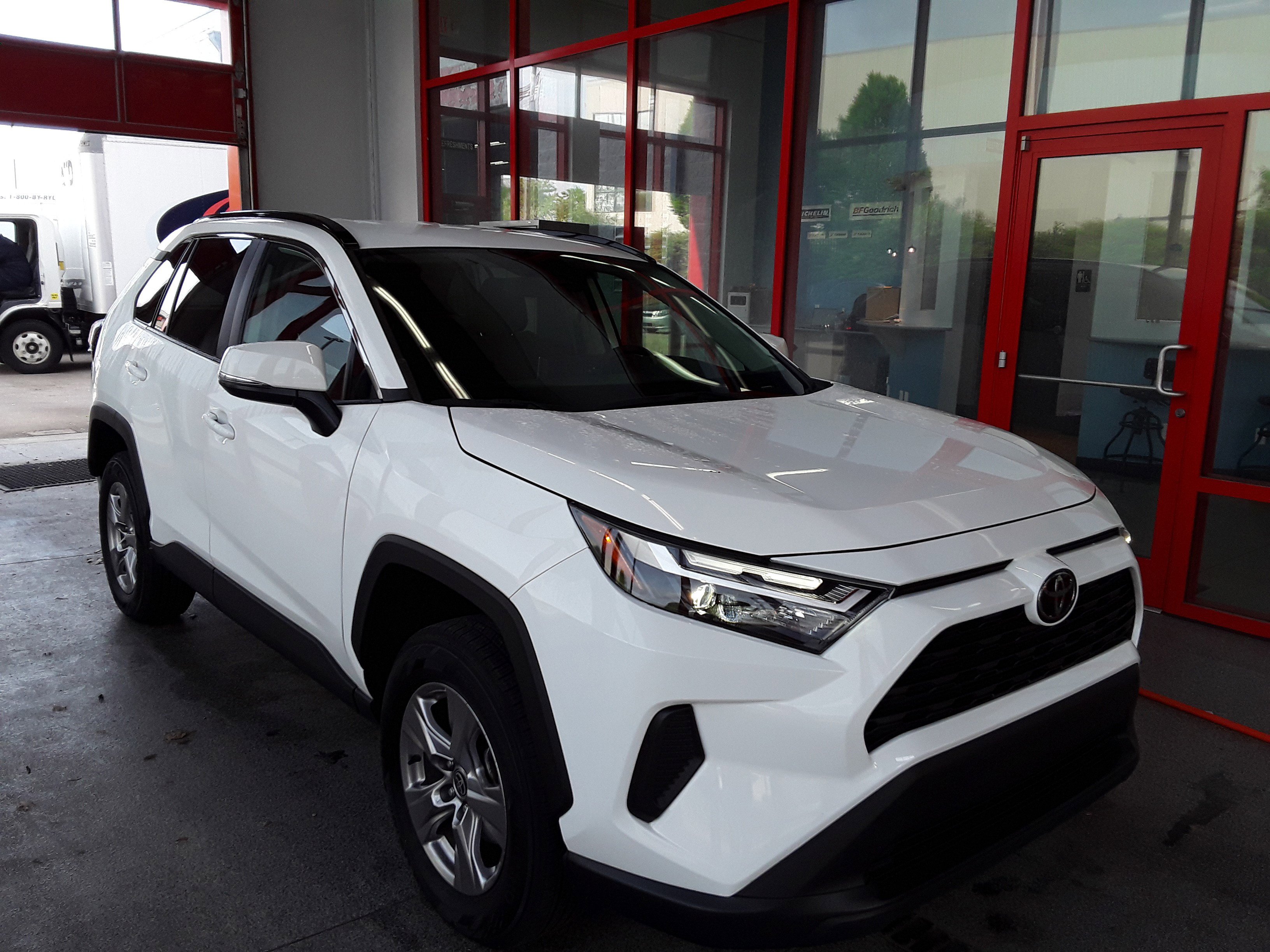 2023 Toyota RAV4 XLE AWD