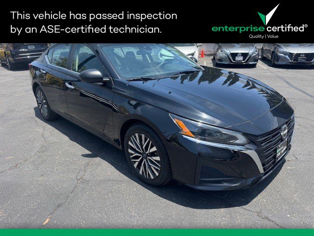 Used 2024 Nissan Altima 2.5 SV Sedan