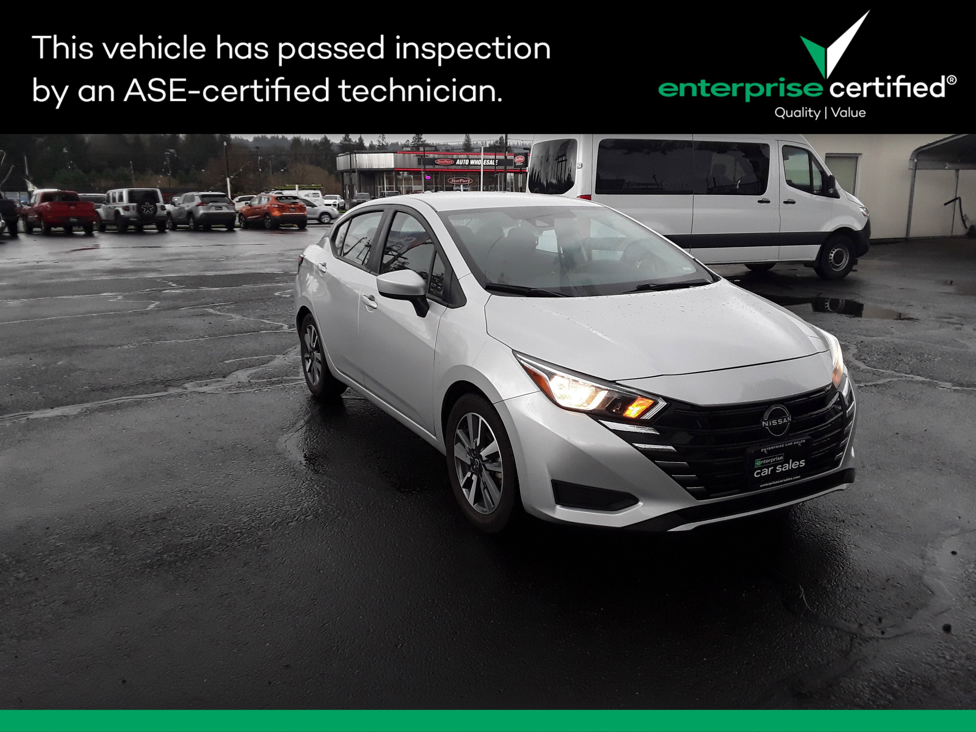 Used 2023 Nissan Versa SV CVT