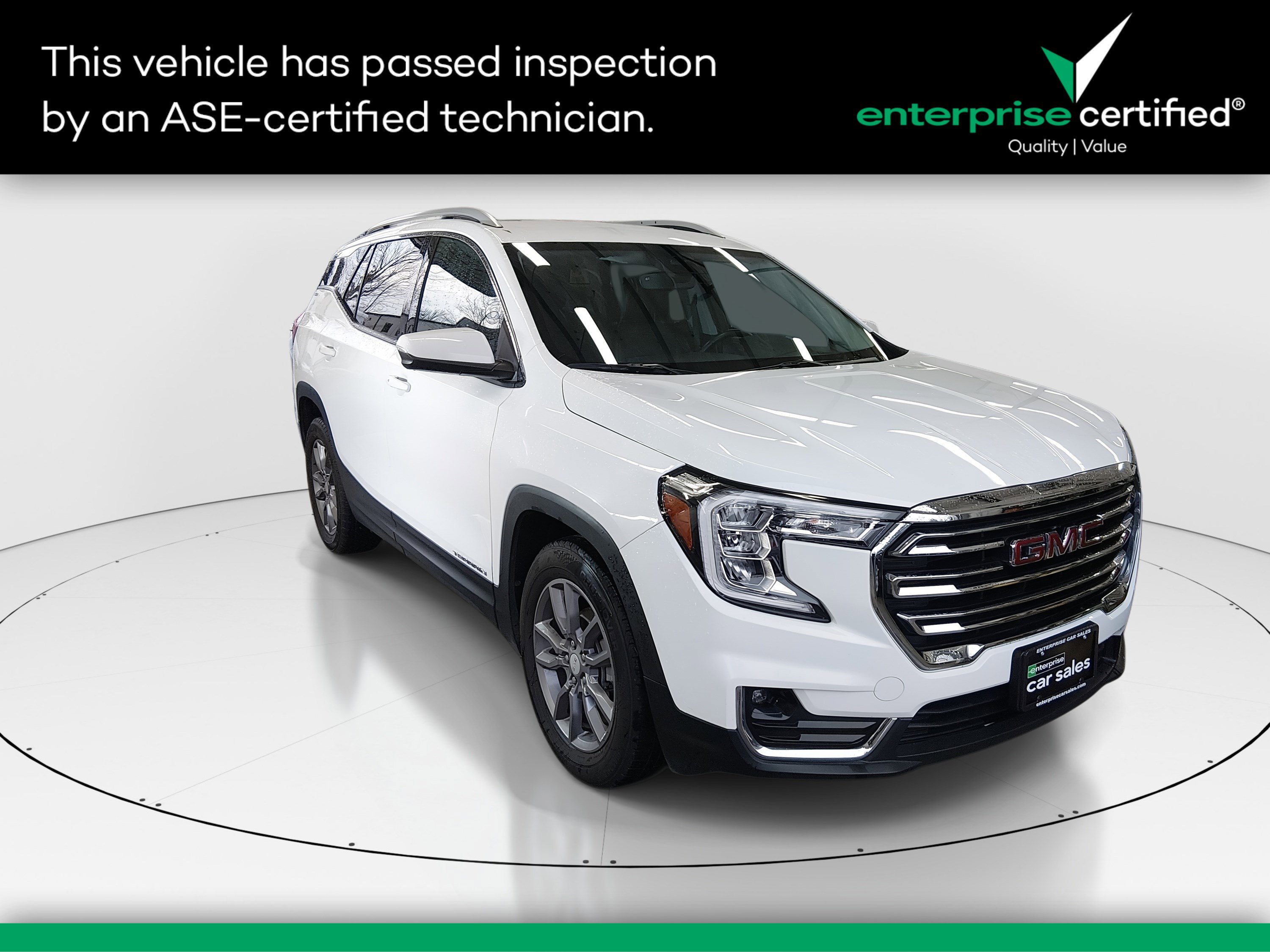 2023 GMC Terrain SLT's photo