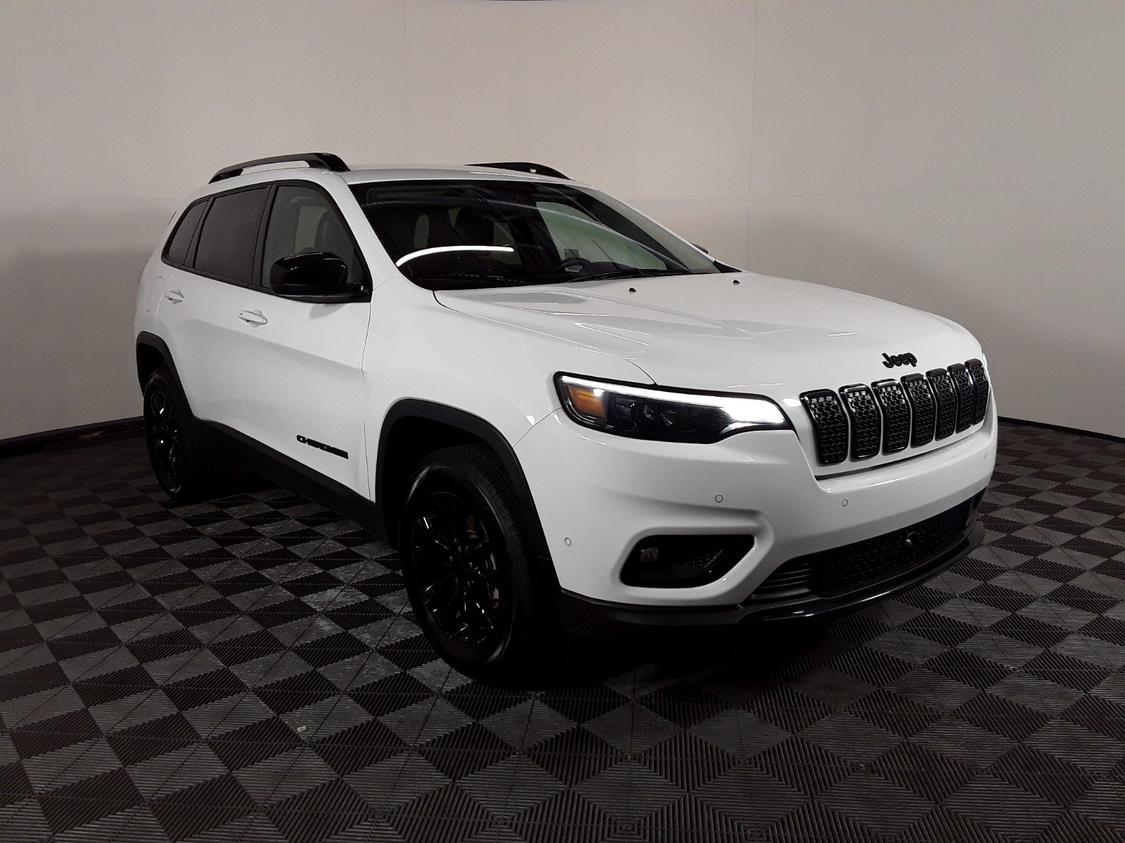 2023 Jeep Cherokee Altitude Lux 4x4