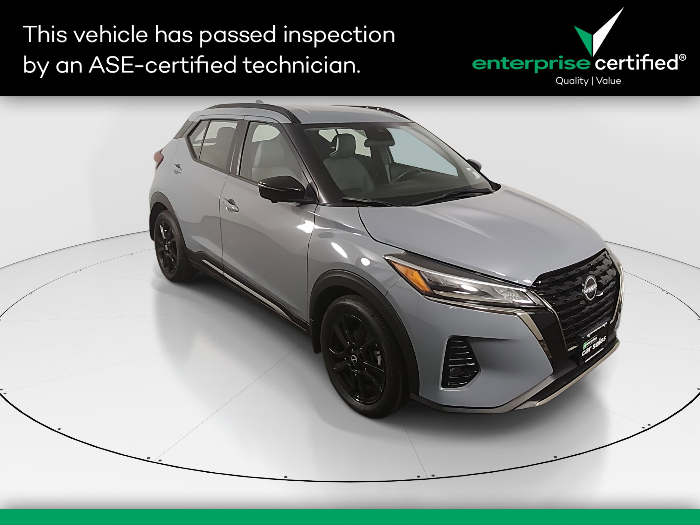 Used 2023 Nissan Kicks SR FWD