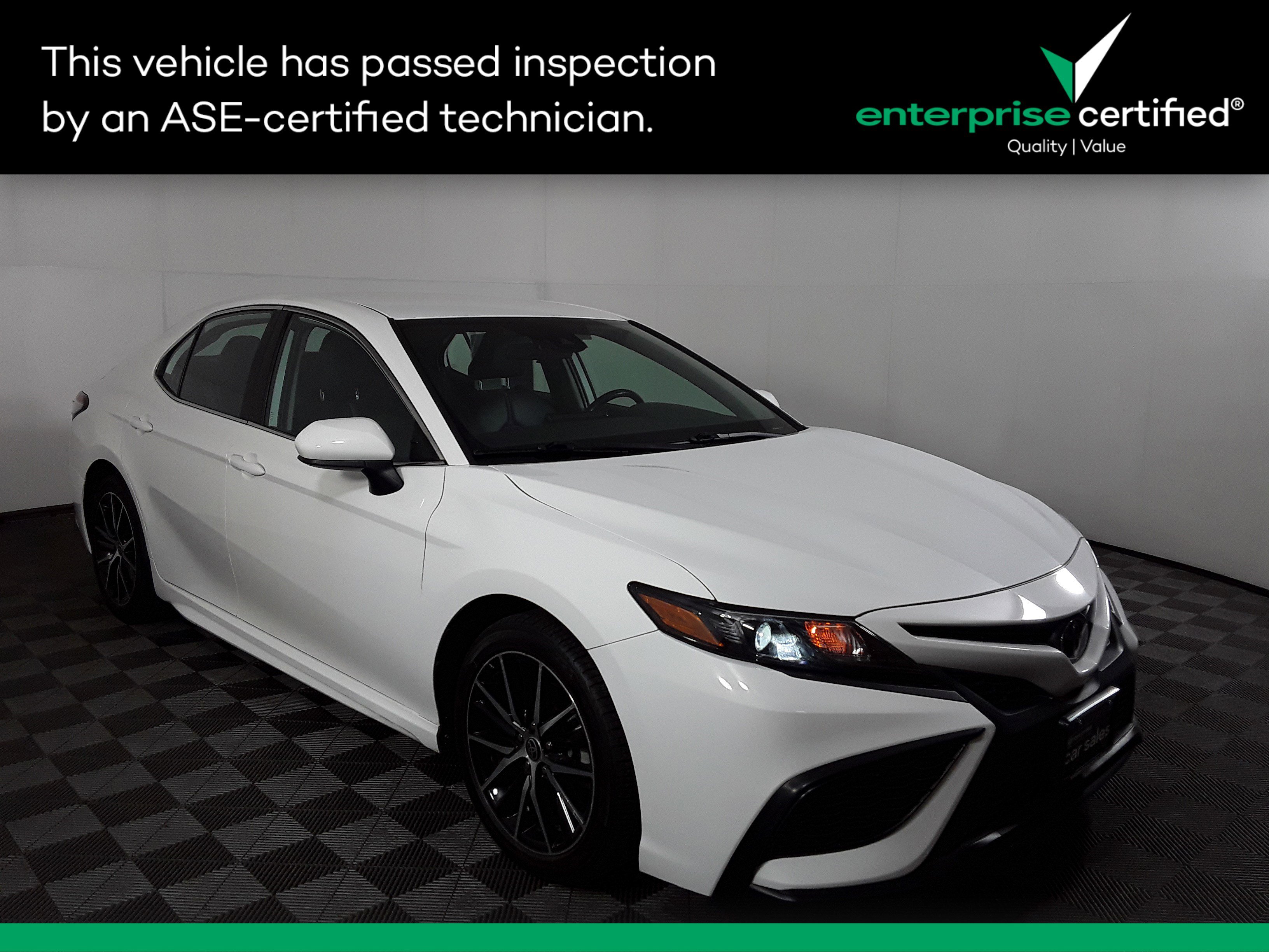 2021 Toyota Camry SE Auto