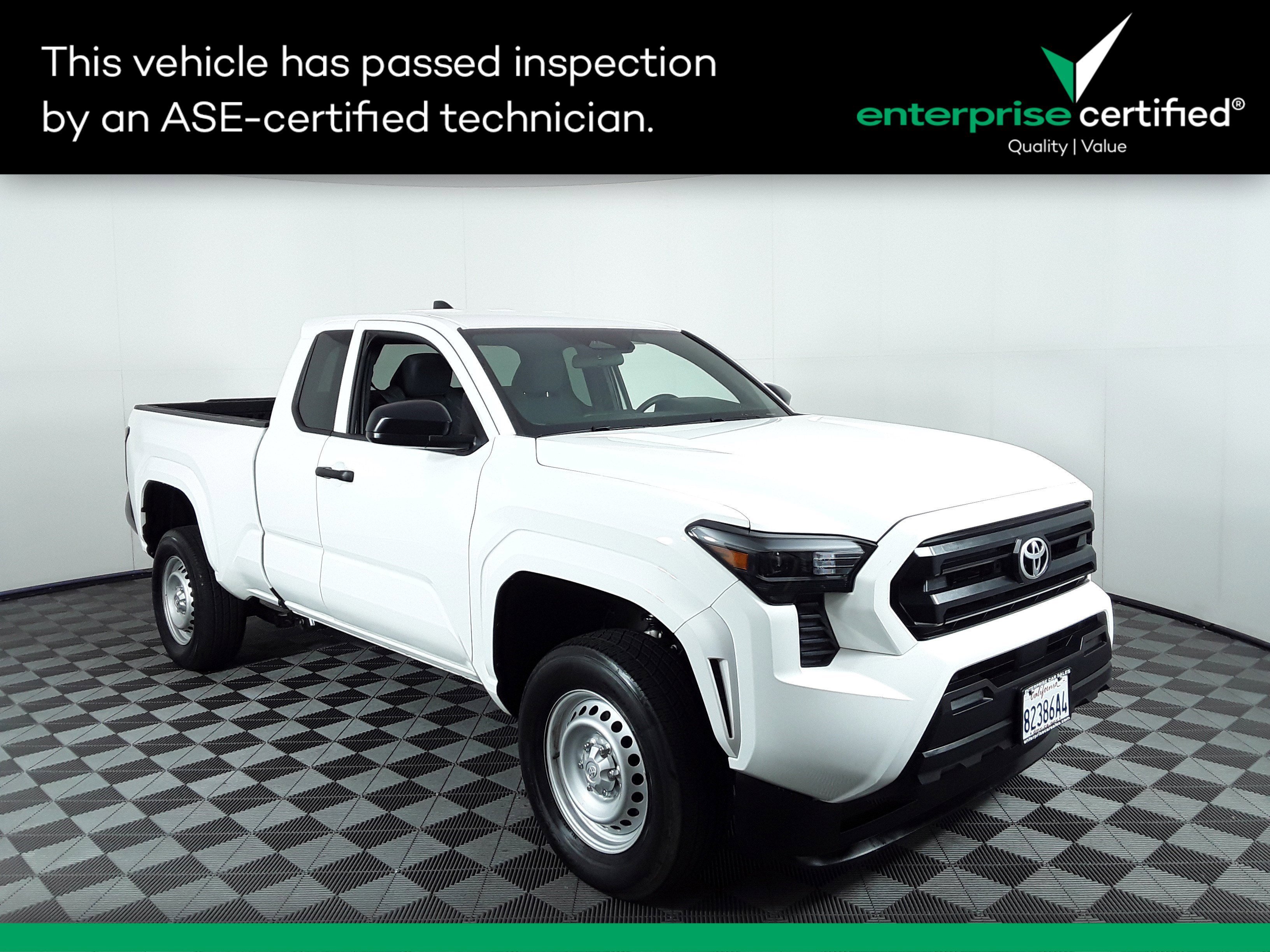 2024 Toyota Tacoma 2WD SR XtraCab 6' Bed AT
