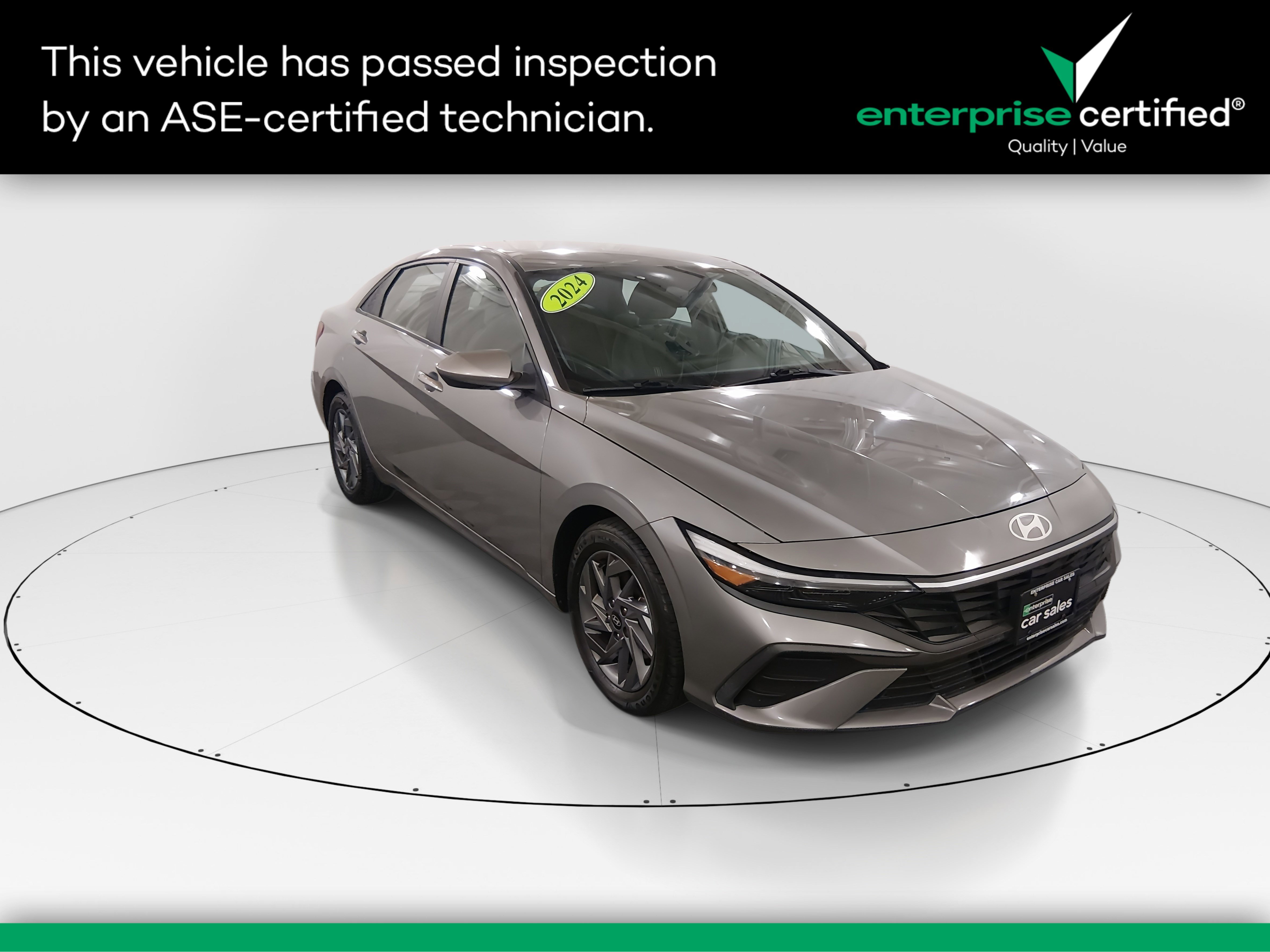 Used 2024 Hyundai Elantra SEL IVT