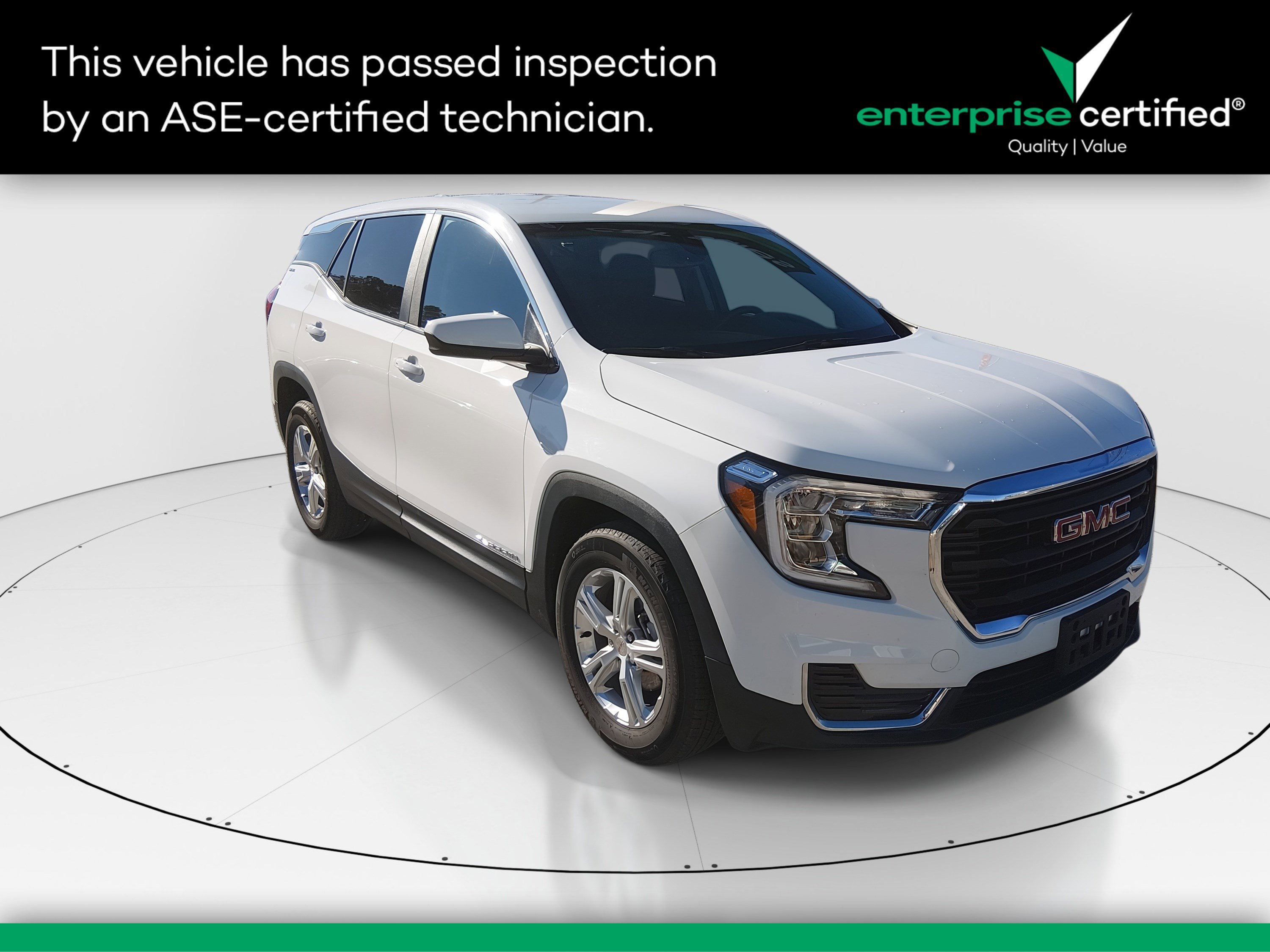 2024 GMC Terrain SLE's photo
