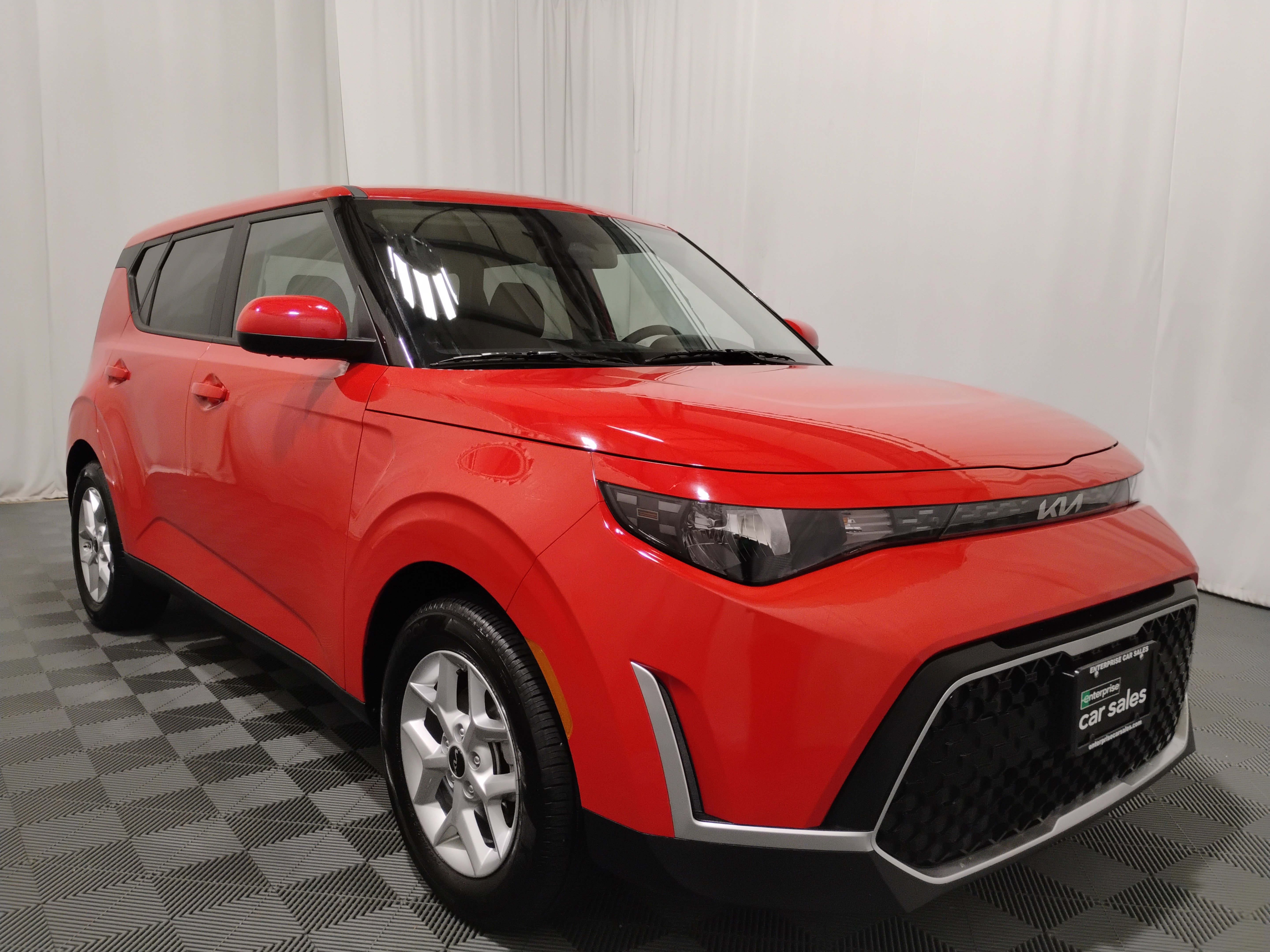 2024 Kia Soul LX IVT