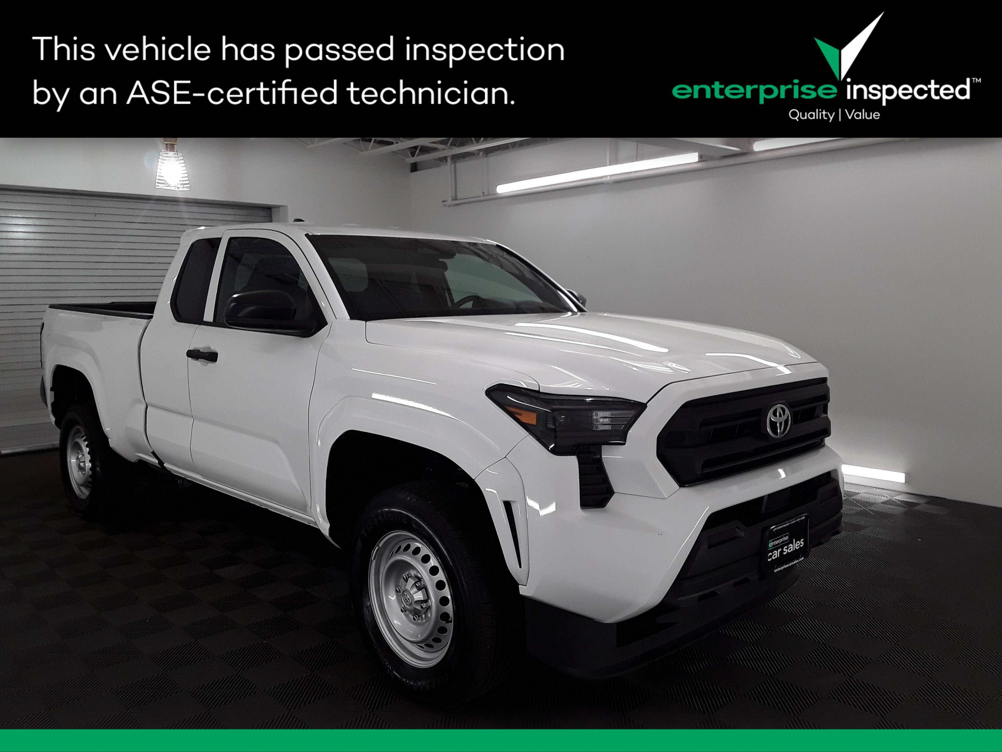 Used 2025 Toyota Tacoma 2WD SR XtraCab 6' Bed AT