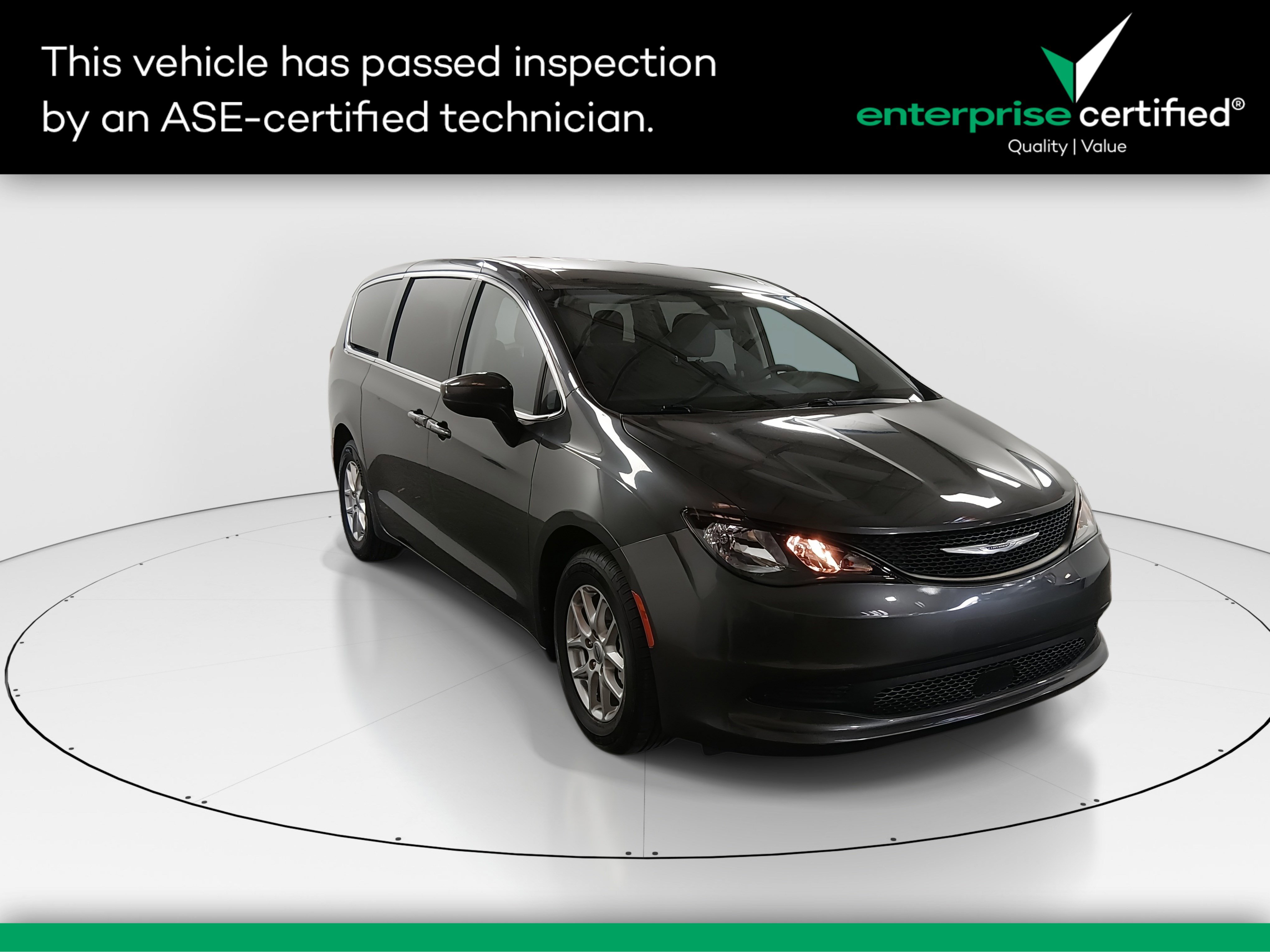 Used 2022 Chrysler Voyager LX FWD